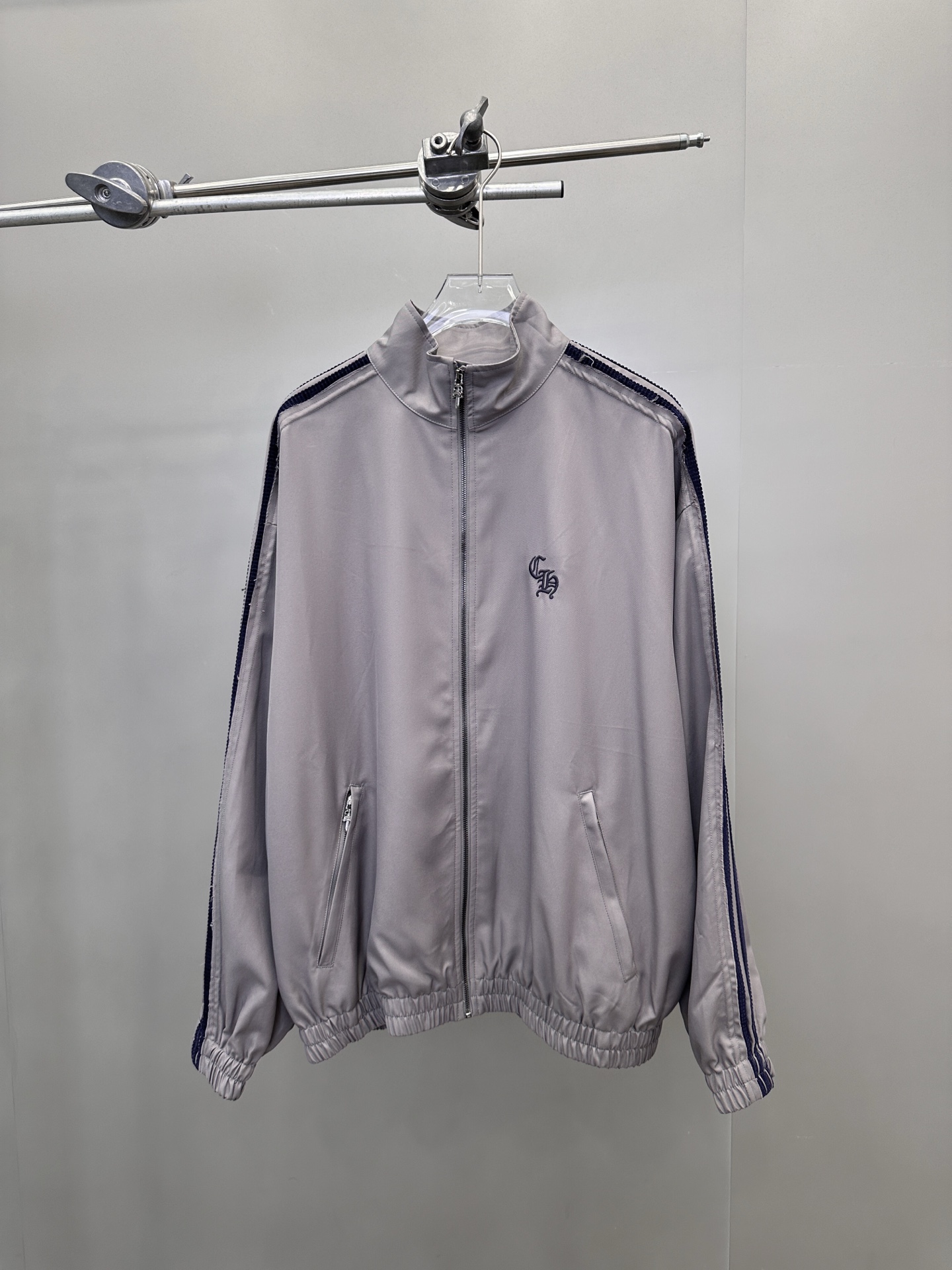 NO:464761,Croxin | New jacket, classic embroidery logo, handmade corduroy side bar craft, fashionable and casual, same style for men and women, size sml, chrome hearts, jackets & coats, alexander wang19860909克罗心 ｜ 新款外套,经典刺绣标,手工车灯芯绒侧杠工艺,时尚休闲,男女同款,尺码sml,,chrome hearts,jackets & coats,alexander wang,Women's clothing