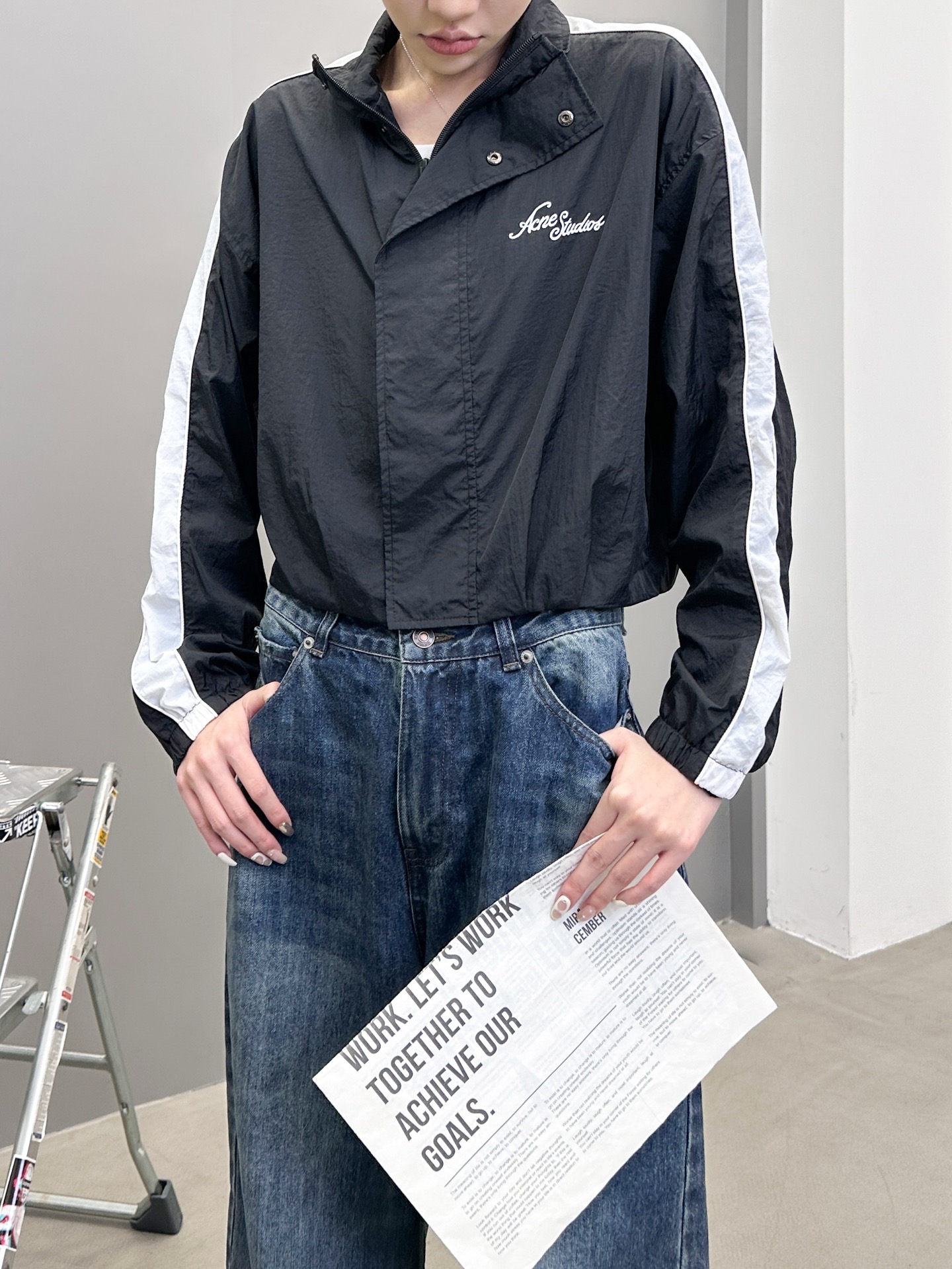 NO:469680,Acne｜ New casual tops, laundry washing and water fixing process plus classic patch embroidery workmanship, contrasting color splicing style, classic fashion, size sml, acne studios, alexander wang19860909Acne ｜ 新款休闲上衣,成衣洗水固色工艺加经典贴布绣做工,撞色拼接款式,经典时尚,尺码sml,,acne studios,alexander wang,Women's clothing