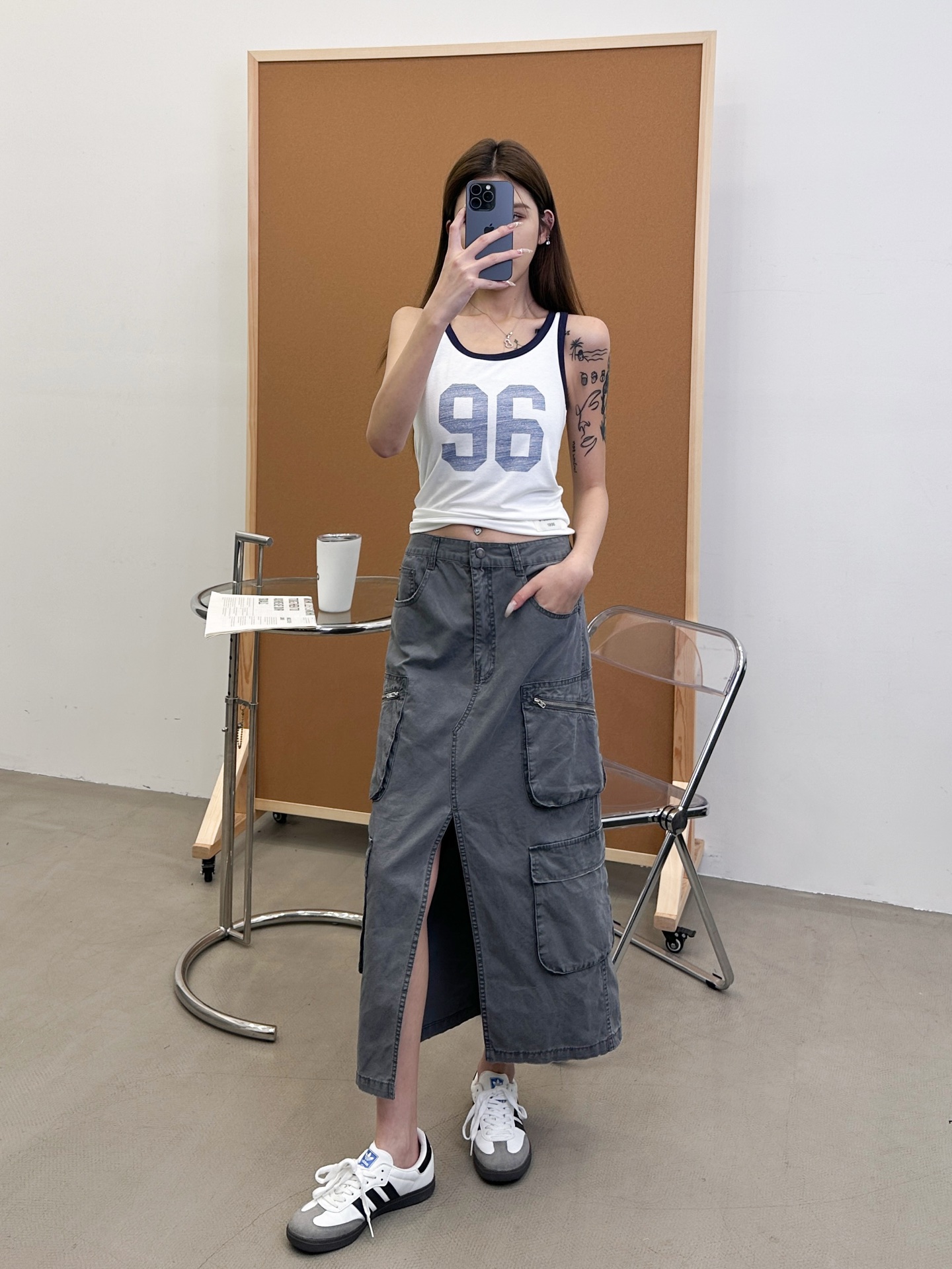 NO:473443,Acne | New work skirt, laundry, washing, hanging and grinding, complex multi-pocket structure work style, imported cotton fabric, size sml, acne studios, skirts, alexander wang19860909Acne ｜ 新款工装半裙,成衣洗水吊磨做旧工艺,复杂多口袋结构工装款式,进口全棉面料,尺码sml,,acne studios,skirts,alexander wang,Women's clothing