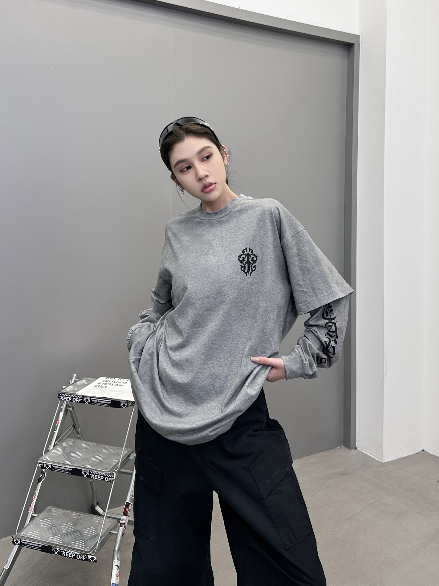 NO:480548,Croxin｜ New long-sleeved fake two pieces, ready-to-wear washing and stir-frying color hanging grinding technology plus 4 prints, fake two pieces style, same style for men and women, size sml, chrome hearts, alexander wang19860909克罗心 ｜ 新款长袖假两件,成衣洗水炒色吊磨工艺加4处印花,假两件款式,男女同款,尺码sml,,chrome hearts,alexander wang,Women's clothing