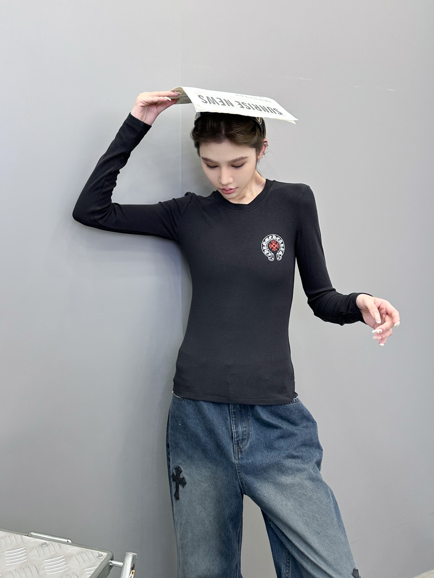 NO:487007,Croxin | New long-sleeved base, colorful printed logos for the front and back of ready-to-wear, Japanese imported wool modal blend fabric with strong skin-friendly feel, size sml, chrome hearts, alexander wang19860909克罗心 ｜ 新款长袖打底,成衣前后彩色印花标,日本进口羊毛莫代尔混纺面料亲肤感超强,尺码sml,,chrome hearts,alexander wang,Women's clothing