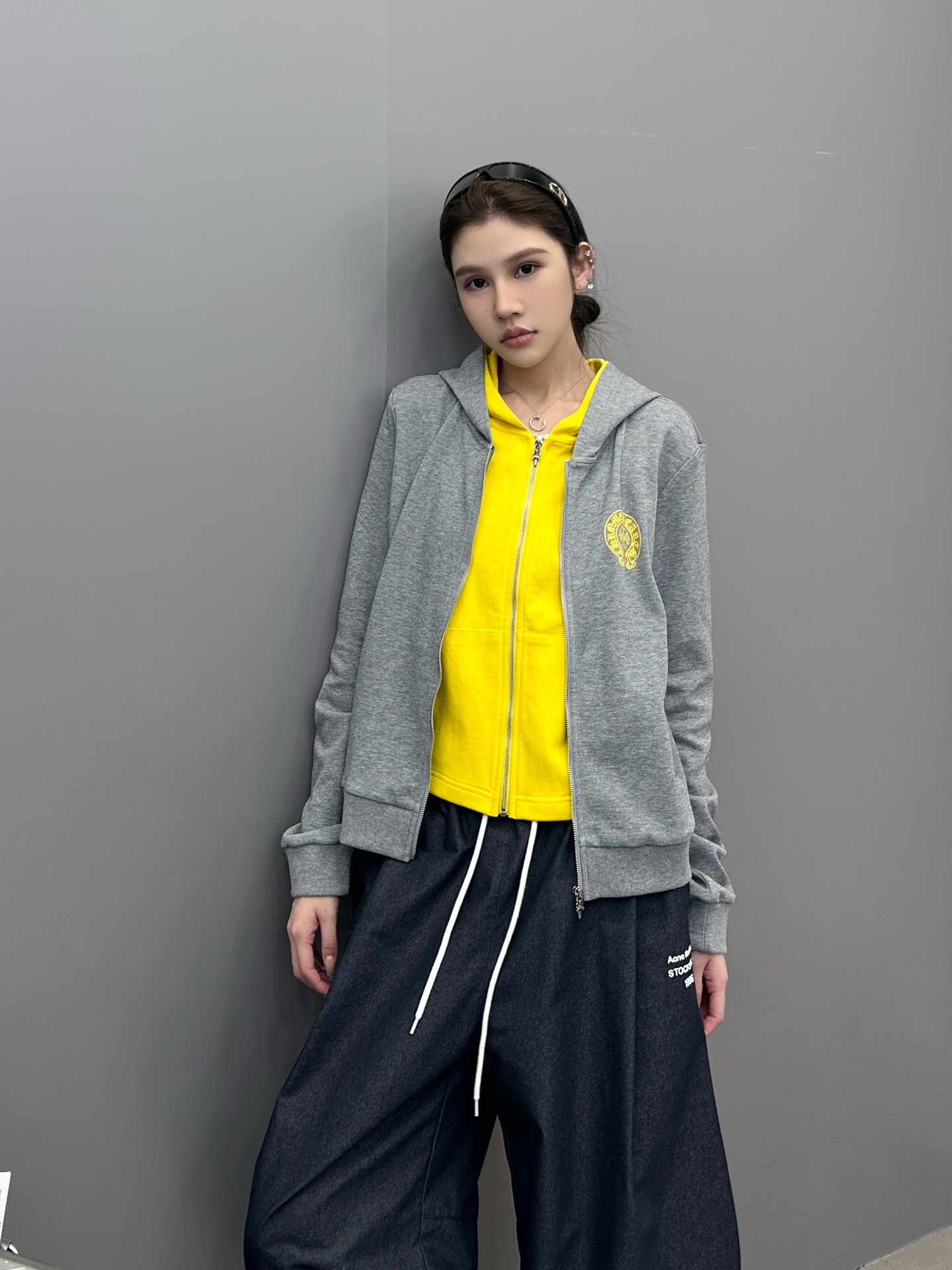 NO:489491,Croxin | New cardigan sweater, laundry washing water plus front and back printing technology, fake two-piece sweater workmanship, casual and fashionable, size sml, chrome hearts, hoodie, sweatshirts, alexander wang19860909克罗心 ｜ 新款开衫卫衣,成衣洗水加前后印花工艺,假两件卫衣做工,休闲时尚,尺码sml,,chrome hearts,hoodie,sweatshirts,alexander wang,Women's clothing