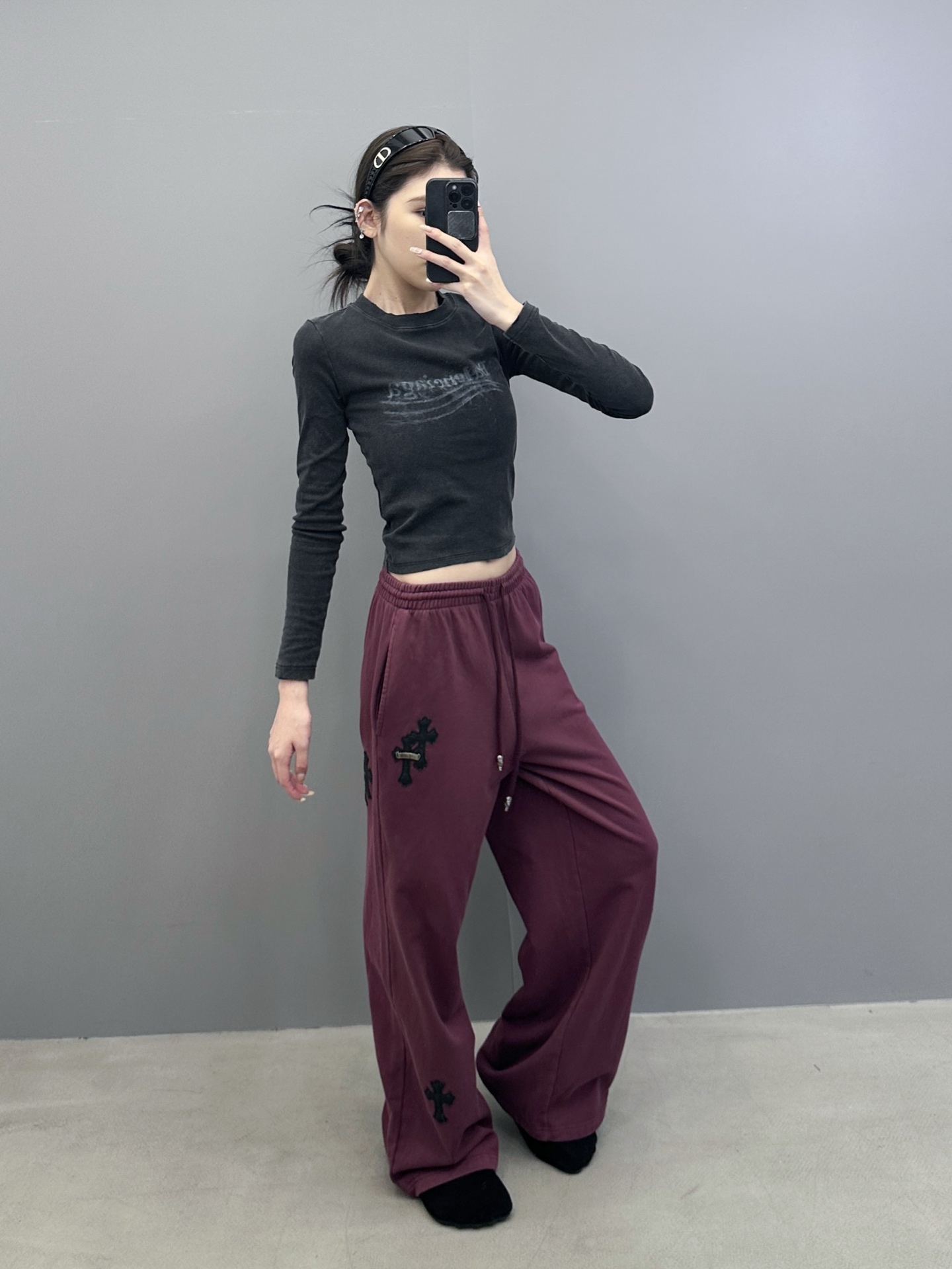 NO:494812,Croxin | New casual trousers, laundry, wash and stir-fry colors and handmade car cross marking, same style for men and women, size sml, chrome hearts, alexander wang19860909克罗心 ｜ 新款休闲卫裤,成衣洗水炒色加手工车十字标工艺,男女同款,尺码sml,,chrome hearts,alexander wang,Women's clothing
