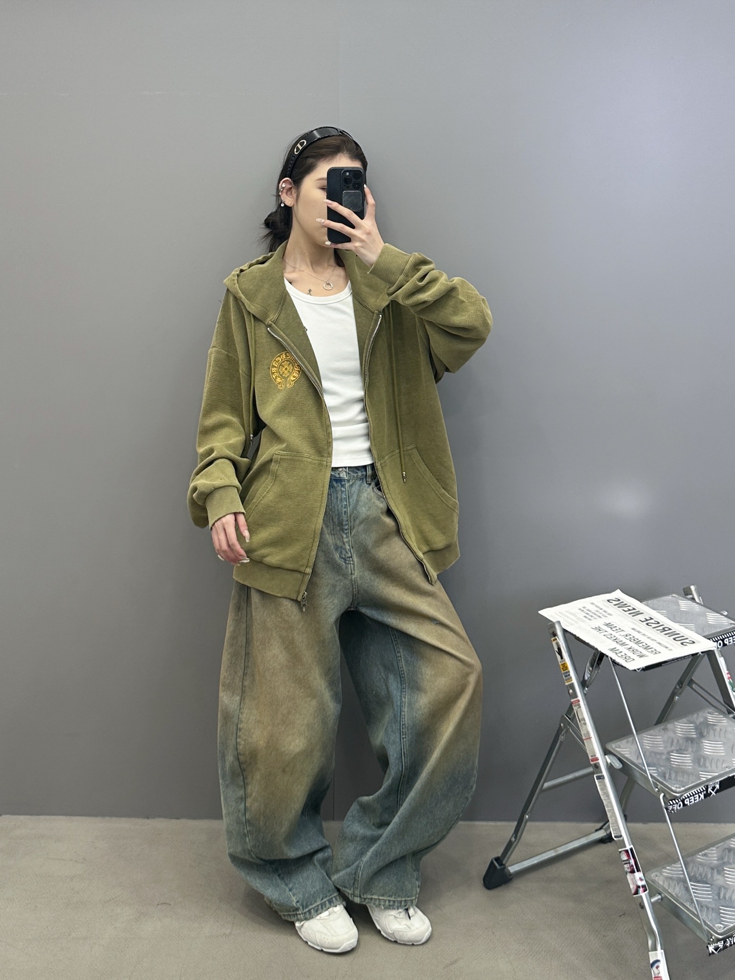 NO:494848,Croxin | New sweatshirt cardigan, laundry washing watermark hanging and grinding technology, same style for men and women, size sml, chrome hearts, hoodie, sweatshirts, alexander wang19860909克罗心 ｜ 新款卫衣开衫,成衣洗水印花吊磨工艺,男女同款,尺码sml,,chrome hearts,hoodie,sweatshirts,alexander wang,Women's clothing