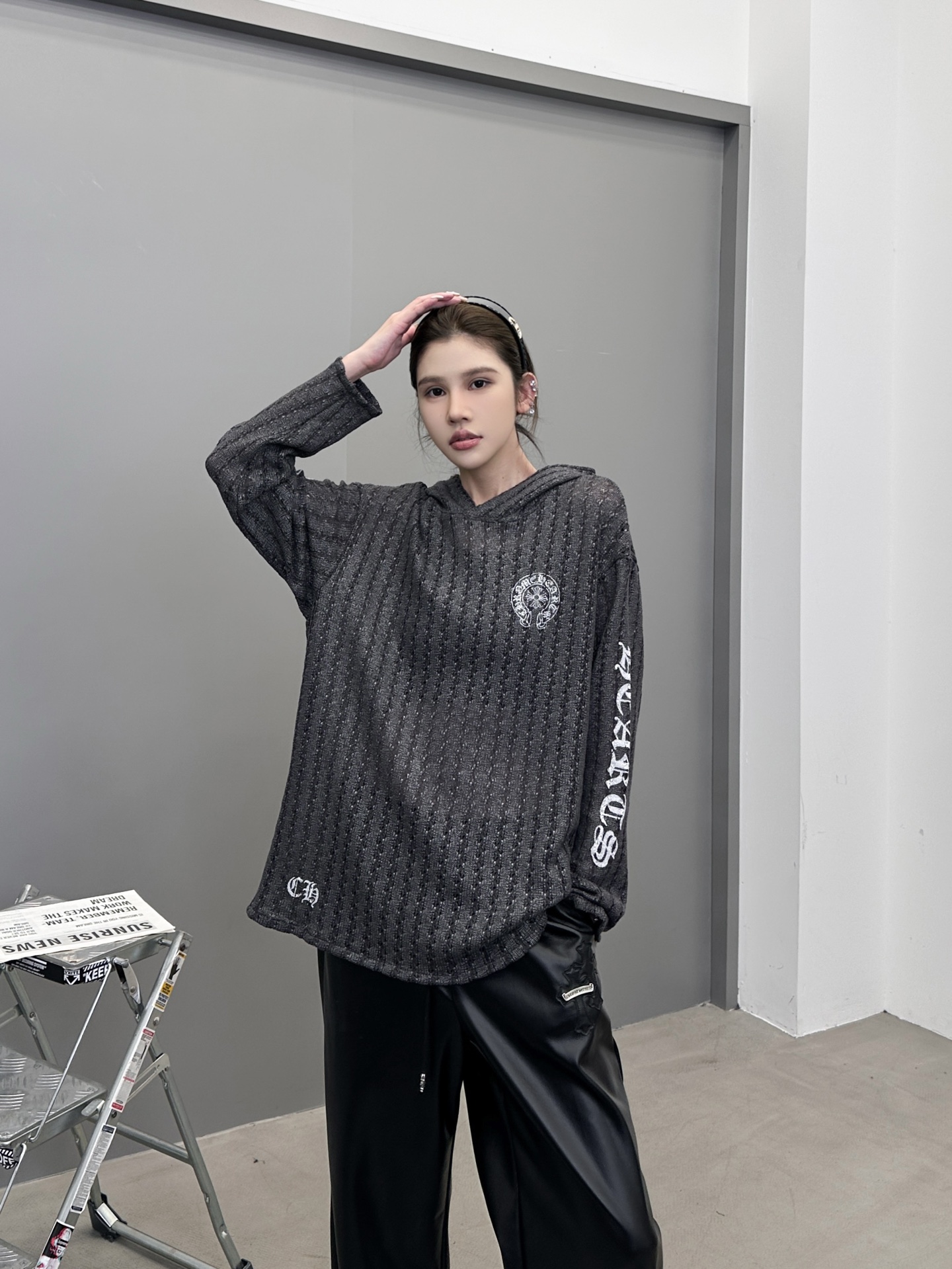 NO:498315,Croxin | New casual top, laundry washing and silver scalding technology plus 6 prints, special blended woven fabric for men and women, same style, size sml, chrome hearts, alexander wang19860909克罗心 ｜ 新款休闲上衣,成衣洗水烫银工艺加6处印花,人棉特殊混纺编织面料,男女同款,尺码sml,,chrome hearts,alexander wang,Women's clothing