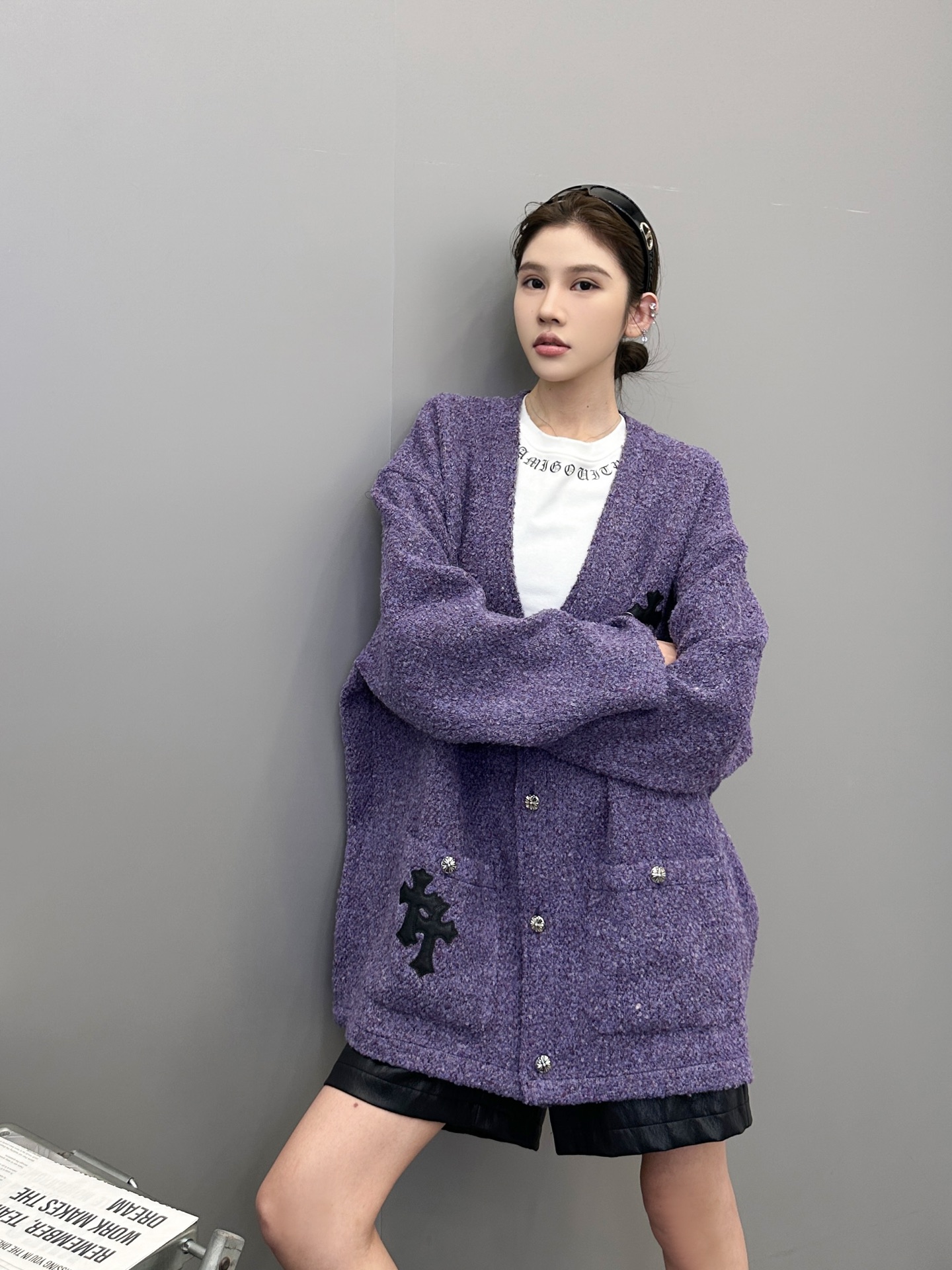 NO:498257,Croxin | New cardigan, classic hand-embroidered cross mark, imported colorful yarn wool blend fabric, casual and fashionable, size sml, chrome hearts, alexander wang19860909克罗心 ｜ 新款开衫,经典手工刺绣十字标,进口彩纱羊毛混纺面料,休闲时尚,尺码sml,,chrome hearts,alexander wang,Women's clothing