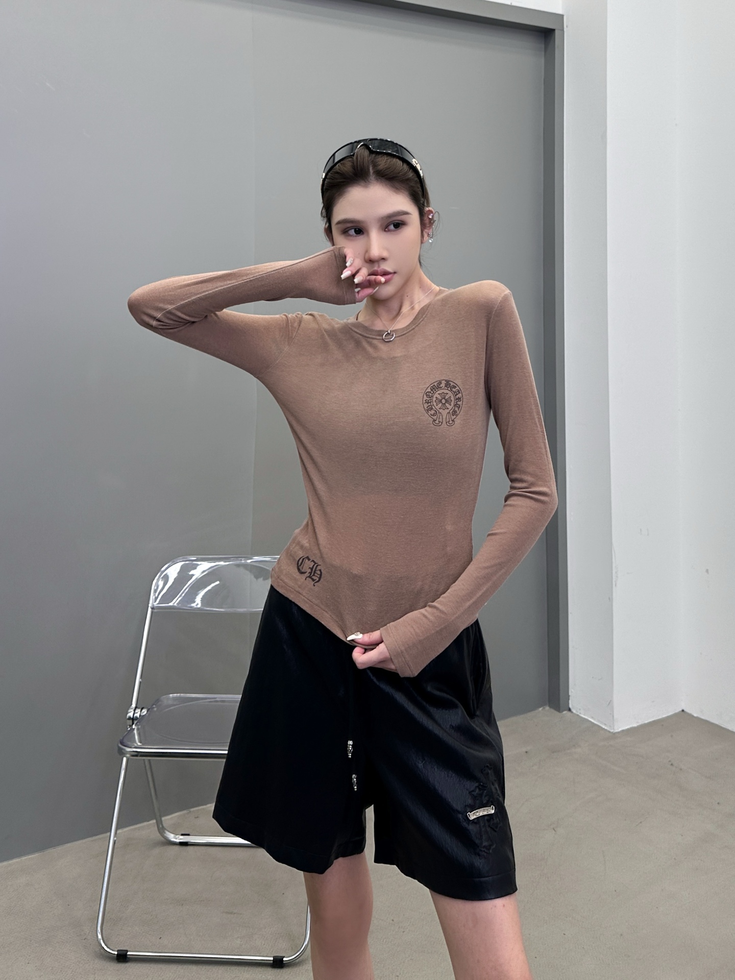 NO:507783,Croxin | New long-sleeved base, ready-to-wear wash and stir-fry color spray printing technology, imported lyesel wool fabric, size sml, chrome hearts, alexander wang19860909克罗心 ｜ 新款长袖打底,成衣洗水炒色喷色印花工艺,进口莱赛尔羊毛面料,尺码sml,,chrome hearts,alexander wang,Women's clothing