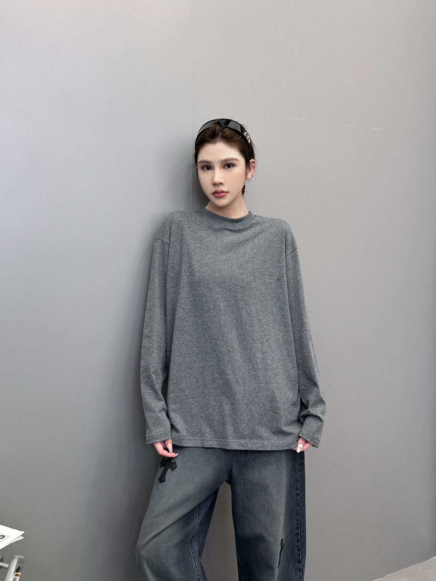 NO:534314,Croxin | New long-sleeved T, laundry washing and slurry craftsmanship, casual and fashionable, size sml, chrome hearts, alexander wang19860909克罗心 ｜ 新款长袖t,成衣洗水烫钻工艺,休闲时尚,尺码sml,,chrome hearts,alexander wang,Women's clothing