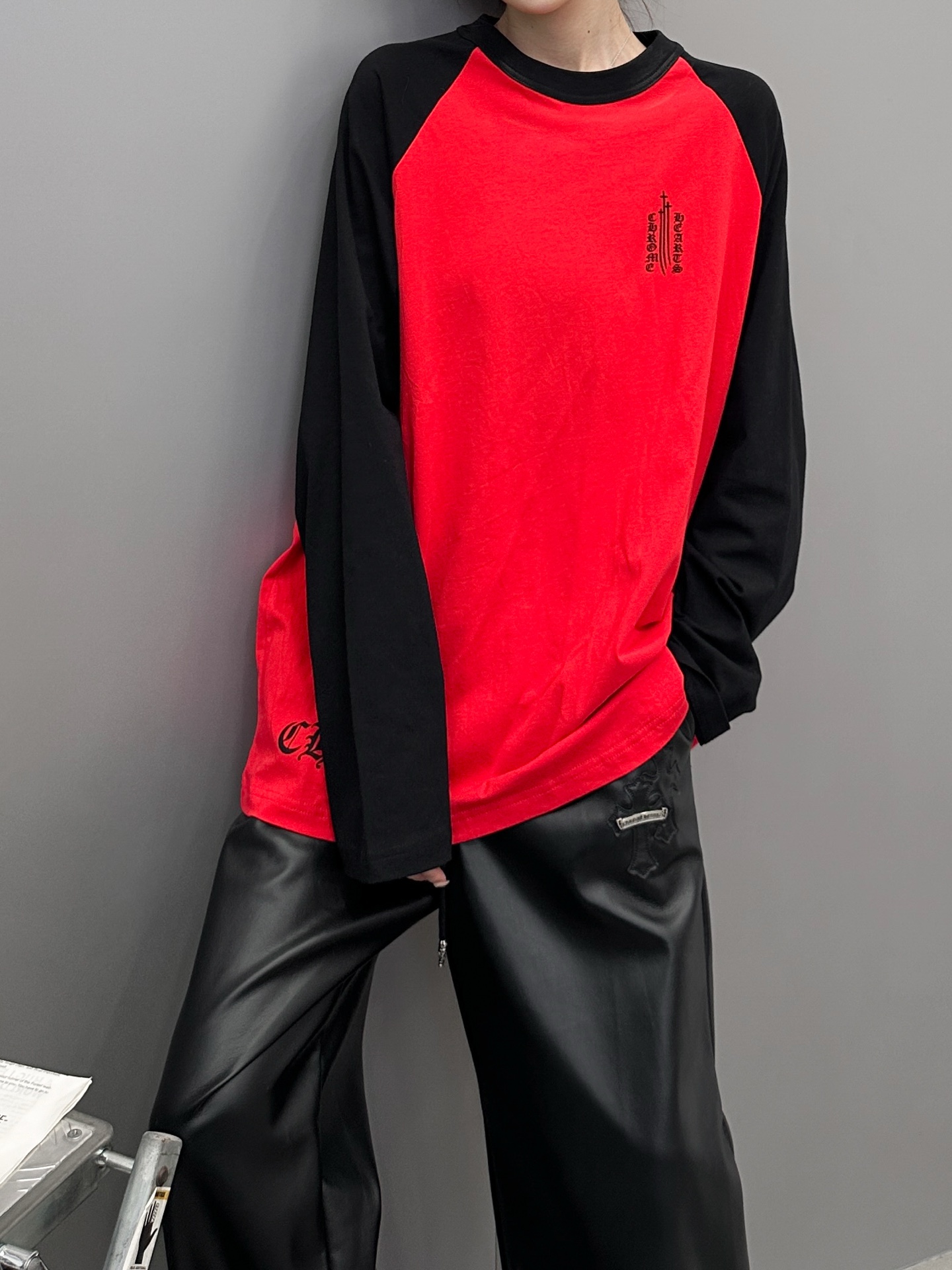 NO:549252,Croxin | New long-sleeved T, laundry and washing water printing process, splicing contrasting style, same style for men and women, size sml, chrome hearts, alexander wang19860909克罗心 ｜ 新款长袖t,成衣洗水多处印花工艺,拼接撞色款式,男女同款,尺码sml,,chrome hearts,alexander wang,Women's clothing