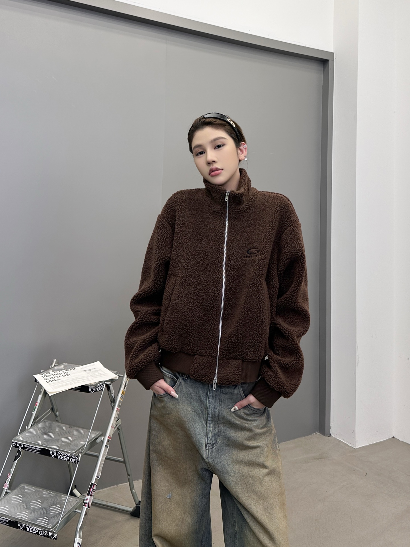 NO:561864,Paris | New polar fleece jacket, classic embroidered logo, high-density thickened polar fleece thermal fabric, casual fashion, size sml,, jackets & coats, alexander wang19860909巴黎 ｜ 新款摇粒绒外套,经典刺绣标,高密加厚摇粒绒保暖面料,休闲时尚,尺码sml,,jackets & coats,alexander wang,Women's clothing