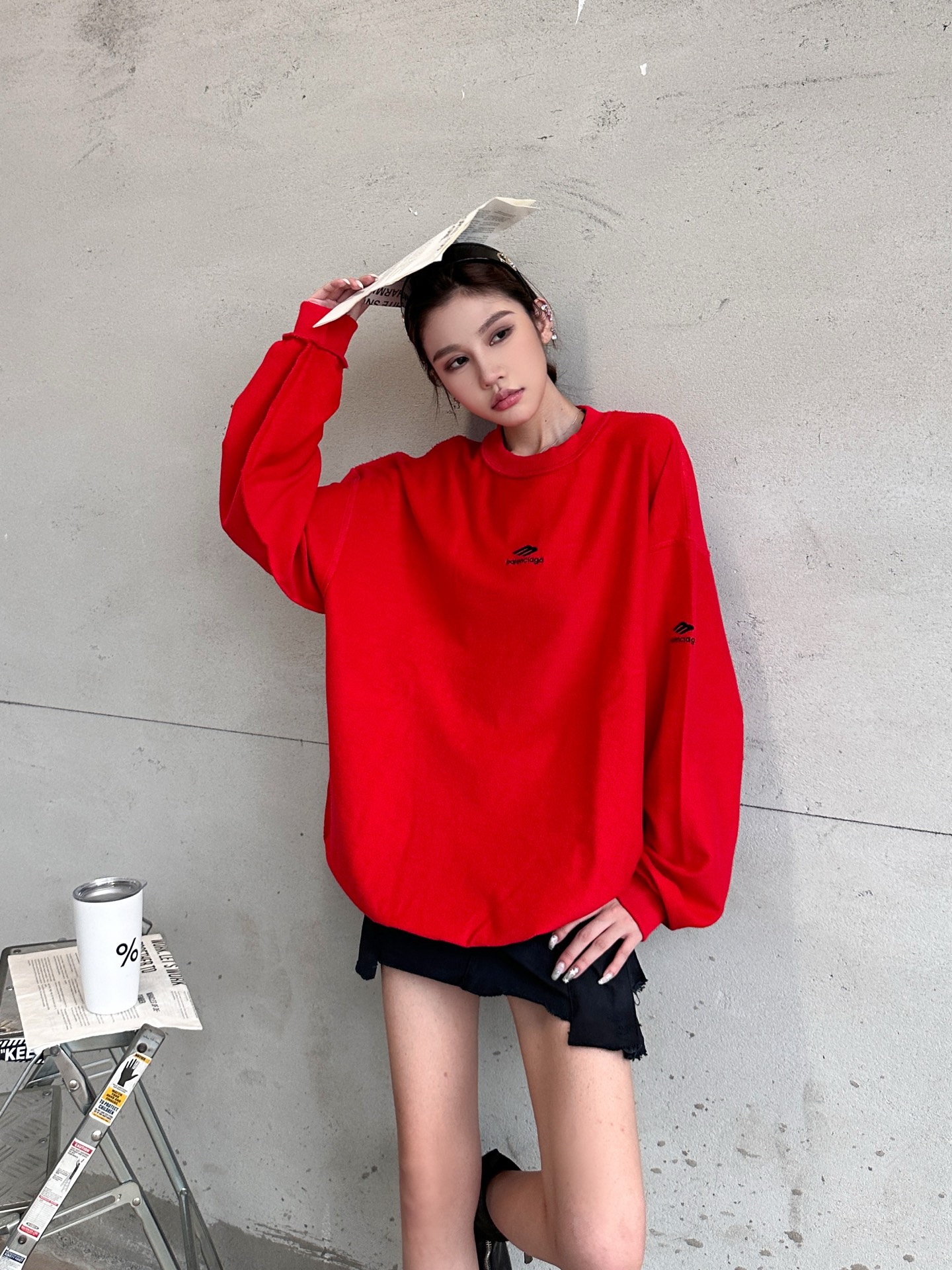 NO:575985,Paris ｜ New round neck sweatshirt, ready-to-wear, washed, dyed and embroidered, same style for men and women, size sml,,hoodie,sweatshirts,alexander wang19860909巴黎 ｜ 新款圆领卫衣,成衣洗水炒色吊磨工艺加四处绣花,男女同款,尺码sml,,hoodie,sweatshirts,alexander wang,Women's clothing