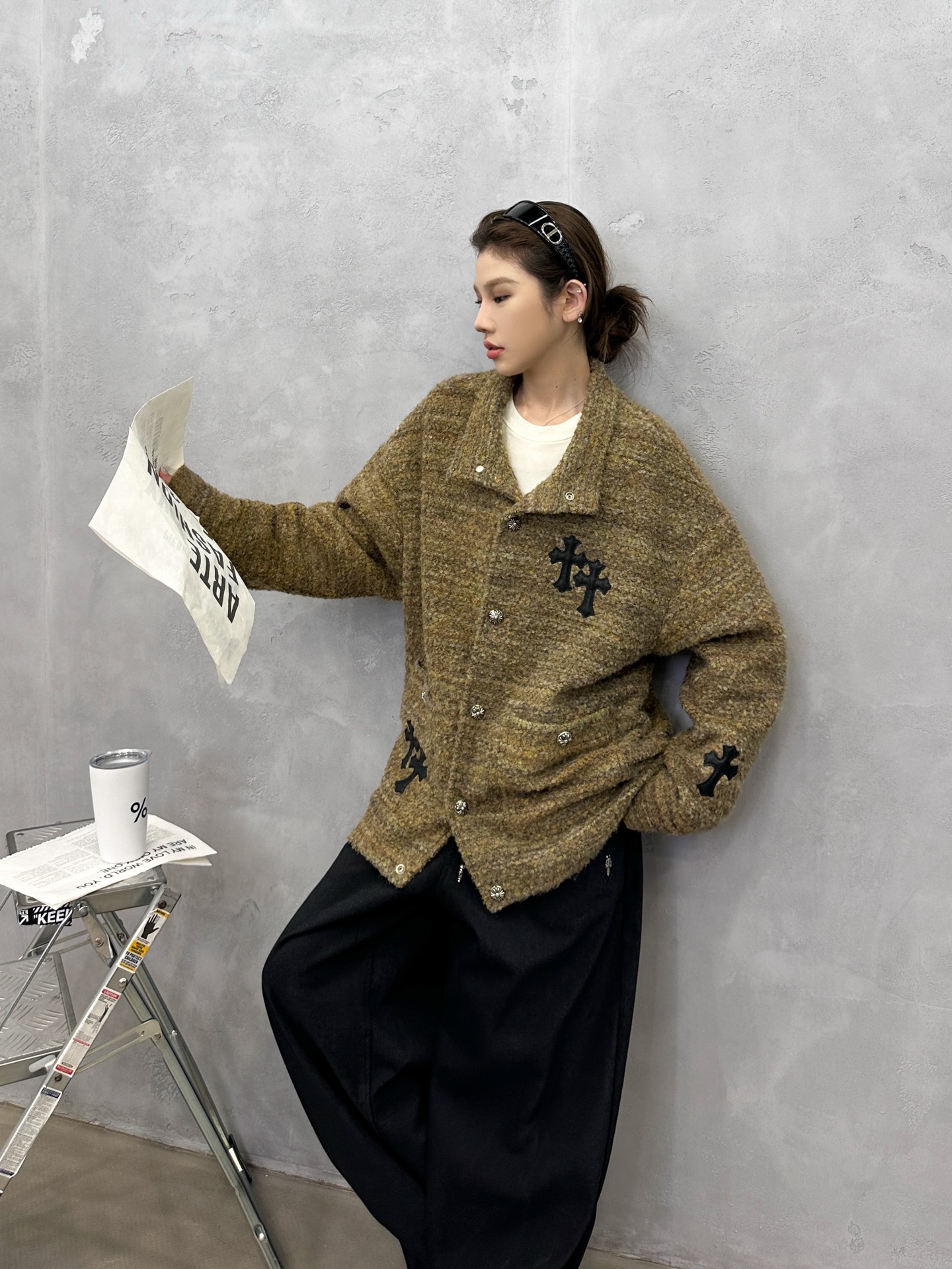 NO:576817,Chrome Hearts | New cotton jacket, hand-cut leather embroidered cross mark, imported wool blended fabric, jacquard custom woven lining, casual fashion, size sml,, chrome hearts, jackets & coats, alexander wang19860909克罗心 ｜ 新款棉服外套,全手工切皮刺绣十字标,进口羊毛混纺面料,提花定织里布,休闲时尚,尺码sml,,chrome hearts,jackets & coats,alexander wang,Women's clothing