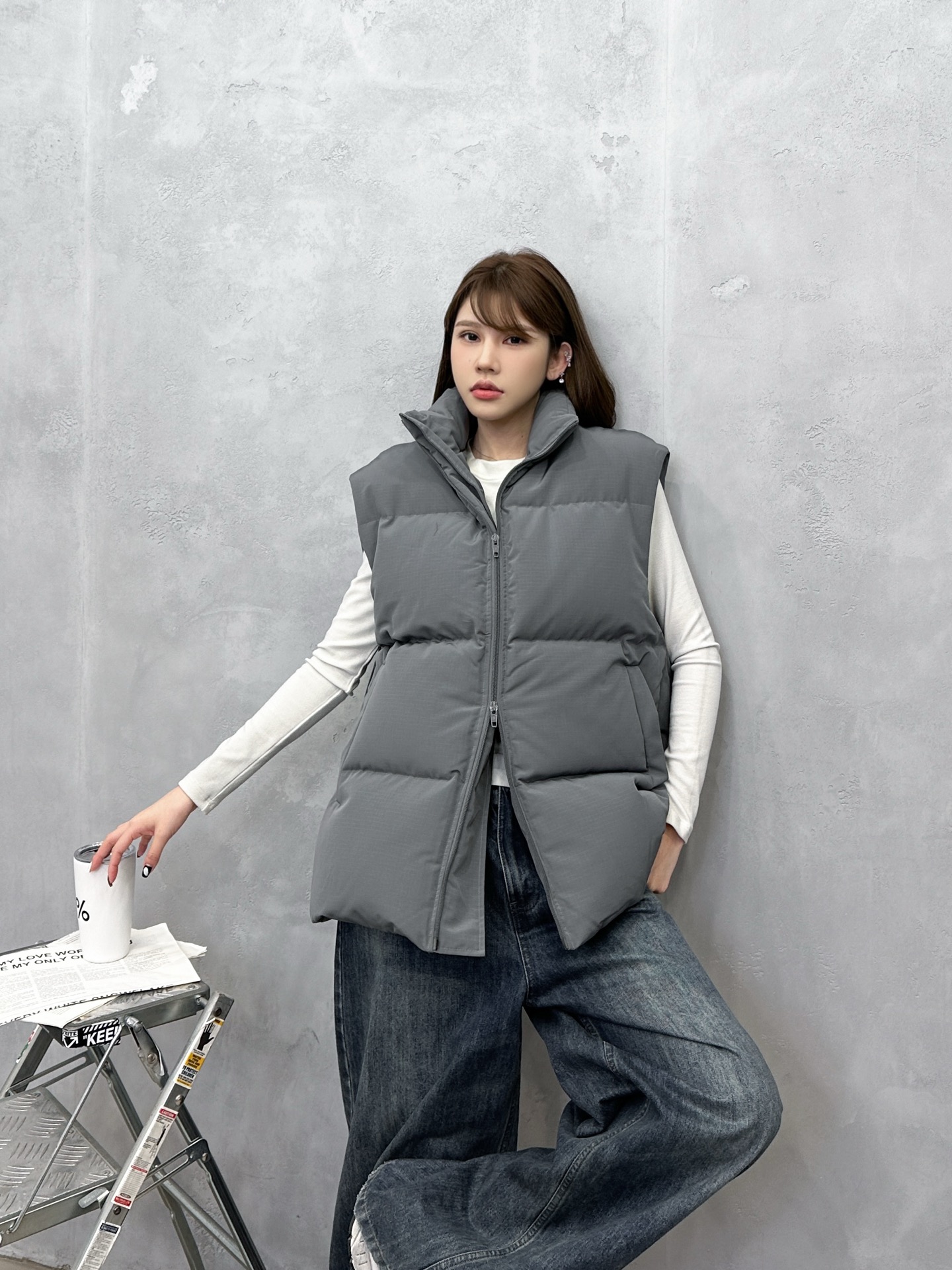 NO:607838,Paris | New down vest, classic fashion style, 90 white goose down filling, same style for men and women, size sml,, down jacket, alexander wang19860909巴黎 ｜ 新款羽绒马甲,经典时尚款式,90白鹅绒填充,男女同款,尺码sml,,down jacket,alexander wang,Women's clothing