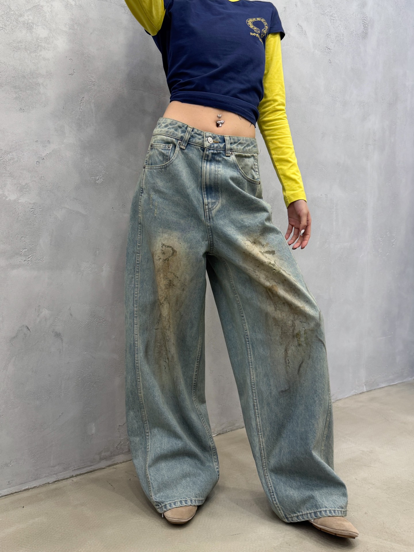 NO:623889,acne｜New casual jeans, ready-to-wear washed and sprayed with mud technology and ready-to-wear patchwork, fashionable and casual, size sml,,acne studios,jeans,alexander wang19860909acne｜ 新款休闲牛仔裤,成衣洗水喷色泥浆工艺加成衣贴布绣,时尚休闲,尺码sml,,acne studios,jeans,alexander wang,Women's clothing