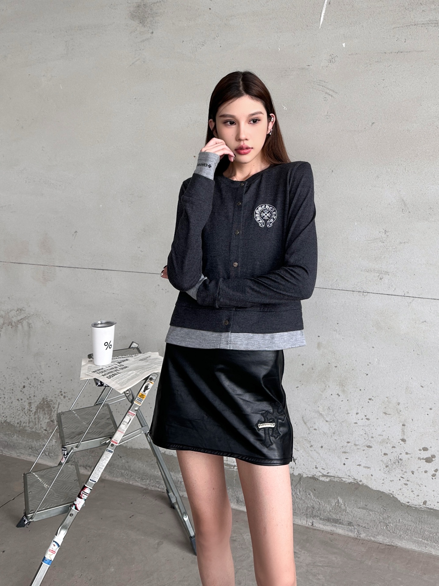 NO:651342,Chrome Hearts ｜ New long-sleeved cardigan, garment washed and multiple printing techniques, fake two-piece style, casual and fashionable, size sml,, chrome hearts, alexander wang19860909克罗心 ｜ 新款长袖小开衫,成衣洗水加多处印花工艺,假两件款式,休闲时尚,尺码sml,,chrome hearts,alexander wang,Women's clothing