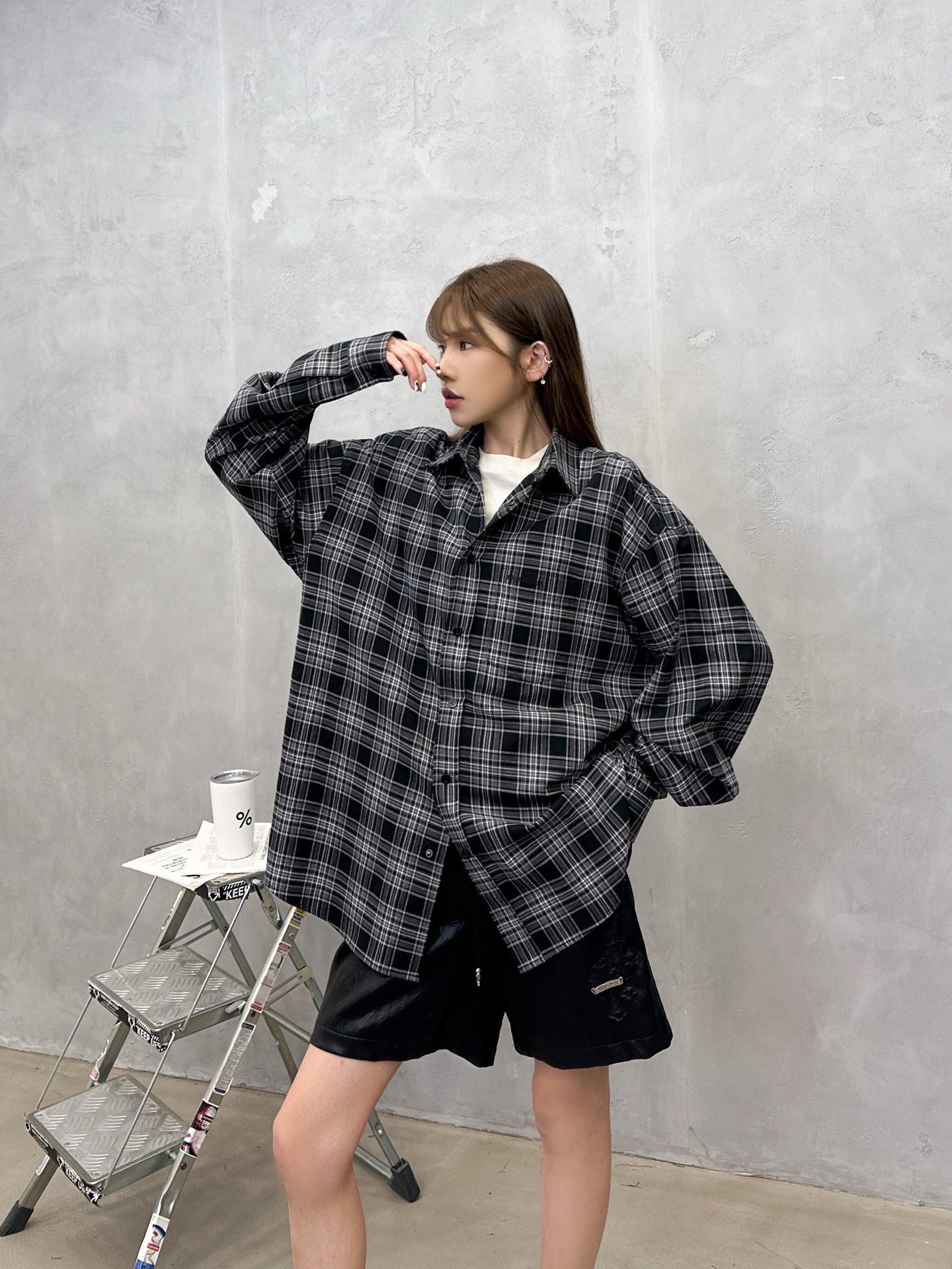 NO:651354,Paris ｜ New casual shirt, ready-to-wear washing process and classic embroidery logo, brand custom-woven yarn-dyed plaid fabric, same style for men and women, size sml,, alexander wang19860909巴黎 ｜ 新款休闲衬衣,成衣洗水工艺加经典刺绣标,品牌定织色织格纹面料,男女同款,尺码sml,,alexander wang,Women's clothing