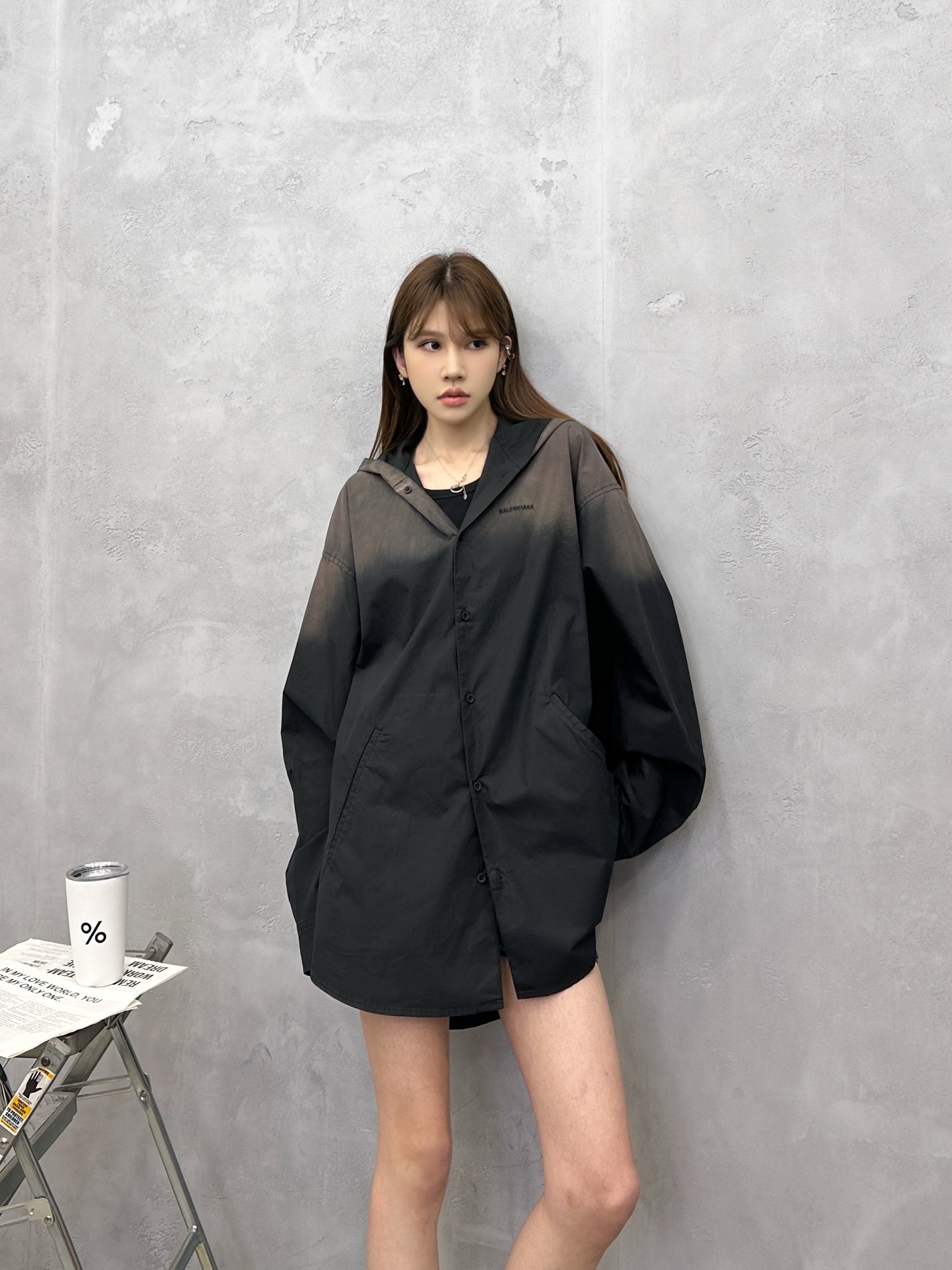 NO:658301,Paris | New casual shirts, ready-to-wear washed and color-sprayed with classic embroidery labels, imported high-density cotton shirt fabric, same style for men and women, size sml,, alexander wang19860909巴黎 ｜ 新款休闲衬衣,成衣洗水喷色工艺加经典刺绣标,进口高密全棉衬衣布,男女同款,尺码sml,,alexander wang,Women's clothing