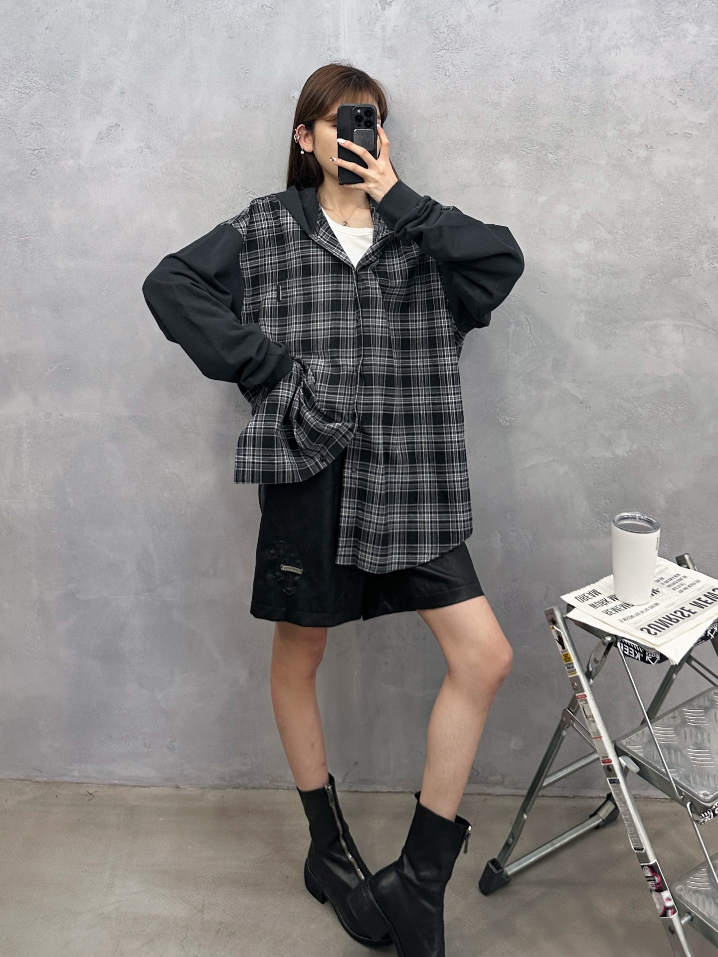 NO:666044,Paris | New sweatshirt cardigan, ready-to-wear washed splicing process, brand yarn-dyed plaid fabric splicing knitted style, same style for men and women, size sml,,hoodie,sweatshirts, 19860909巴黎 ｜ 新款卫衣开衫,成衣洗水拼接工艺,品牌色织格子面料拼接针织款式,男女同款,尺码sml,,hoodie,sweatshirts, ,Women's clothing