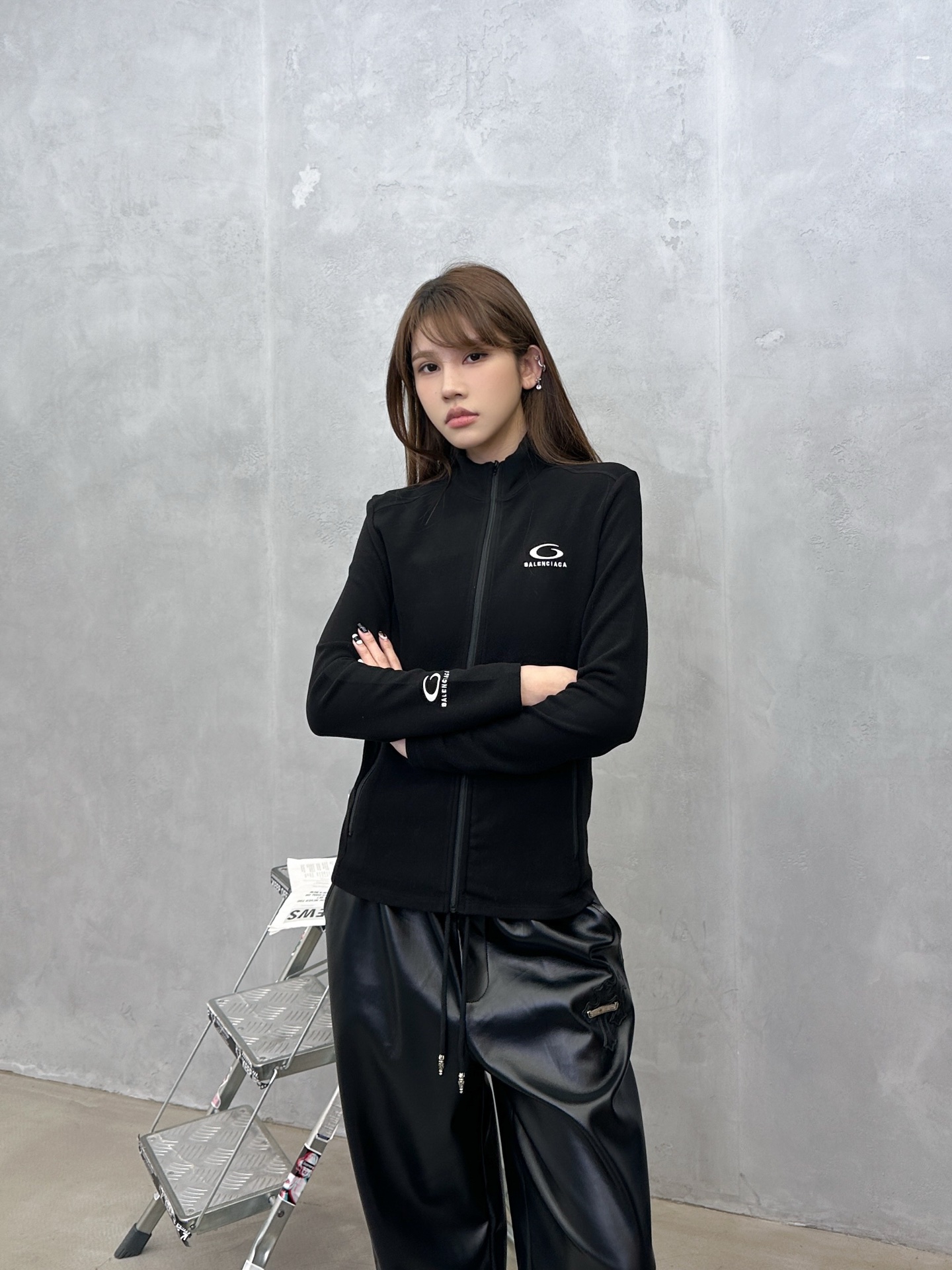 NO:666047,Paris | New functional cardigan, classic embroidered logo, German velvet warm fabric, casual fashion, size sml,,  19860909巴黎 ｜ 新款功能开衫,经典刺绣标,德绒保暖面料,休闲时尚,尺码sml,, ,Women's clothing