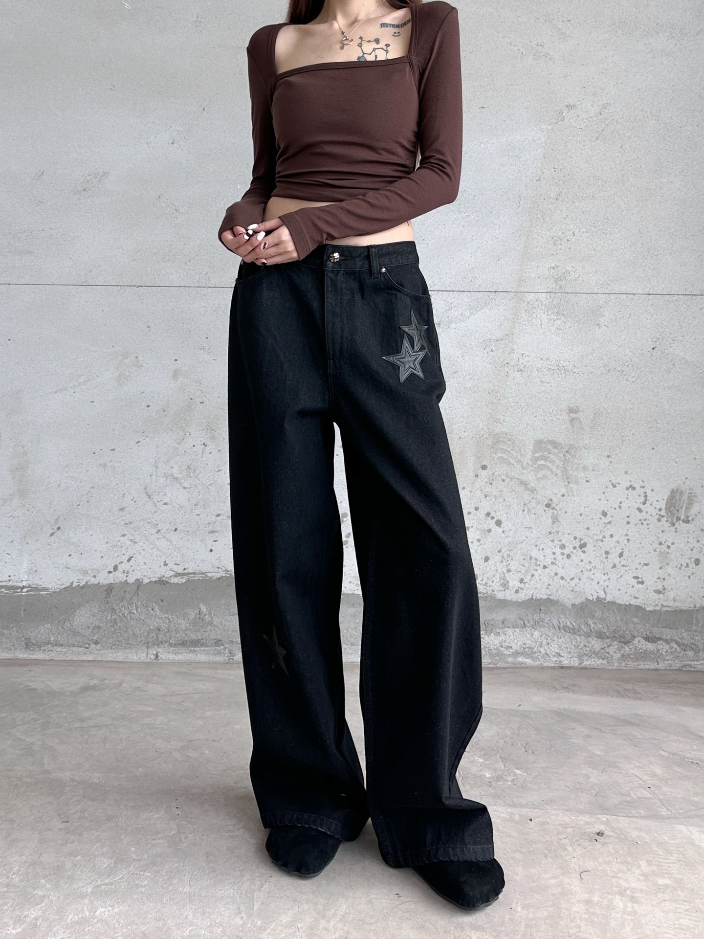 NO:683812,Chrome Hearts | New jeans, ready-to-wear washed and hand-embroidered double-layered five-pointed star logo, fashionable and casual, size sml,,chrome hearts,jeans,19860909克罗心 ｜ 新款牛仔裤,成衣洗水加手工刺绣双层五角星标,时尚休闲,尺码sml,,chrome hearts,jeans,,Women's clothing