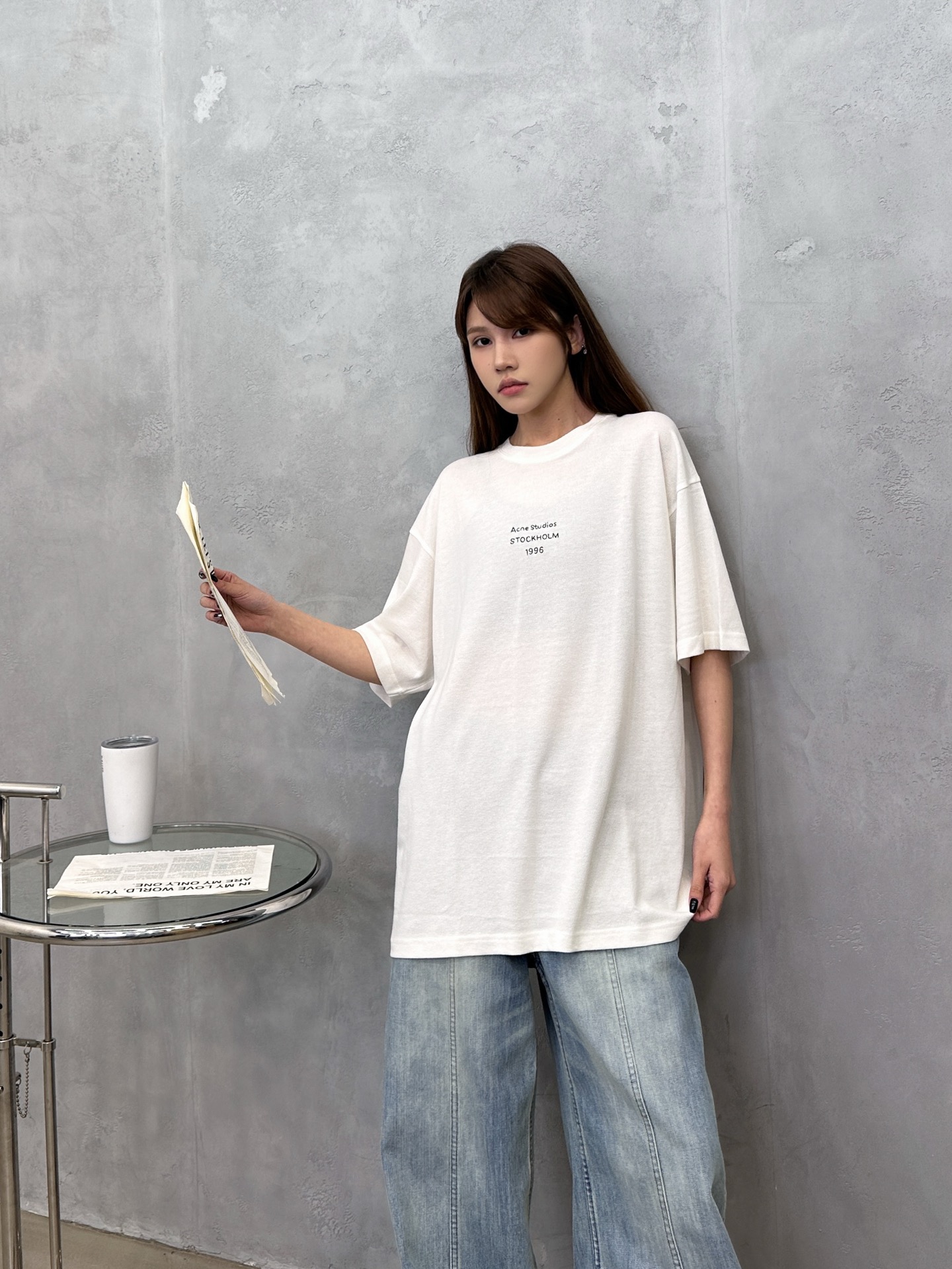 NO:686457,Acne | New short-sleeved t-shirt, classic embroidery on the front and back, imported wool blend fabric, fashionable and casual, size sml,,acne studios,T-shirt,19860909Acne ｜ 新款短袖t,前后经典刺绣工艺,进口羊毛混纺面料,时尚休闲,尺码sml,,acne studios,T-shirt,,Women's clothing