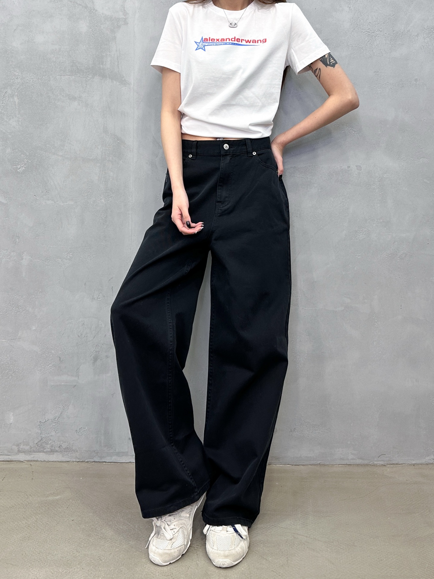 NO:694526,Chrome Hearts | New casual jeans, ready-to-wear washed and softened, high-density cotton fabric, same style for men and women, size sml,,chrome hearts,jeans,19860909克罗心 ｜ 新款休闲牛仔裤,成衣洗水加软工艺,高密棉面料,男女同款,尺码sml,,chrome hearts,jeans,,Women's clothing