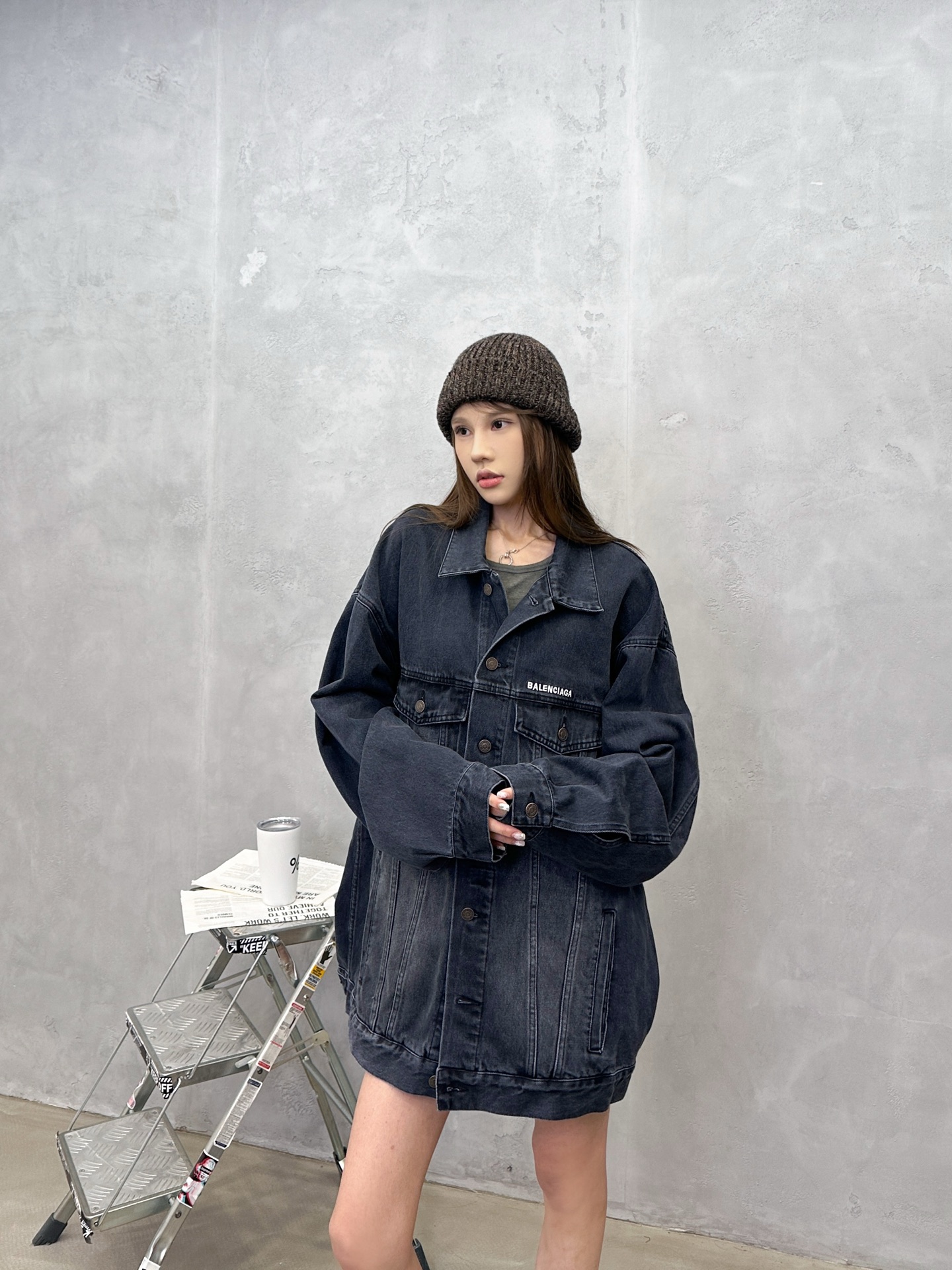 NO:708015,Paris | New denim jacket, ready-to-wear washed and color-printed with classic embroidery logo, same style for men and women, sizes sml,, jackets & coats,19860909巴黎 ｜ 新款牛仔外套,成衣洗水喷色印花工艺加经典刺绣标,男女同款,尺码sml,,jackets & coats,,Women's clothing