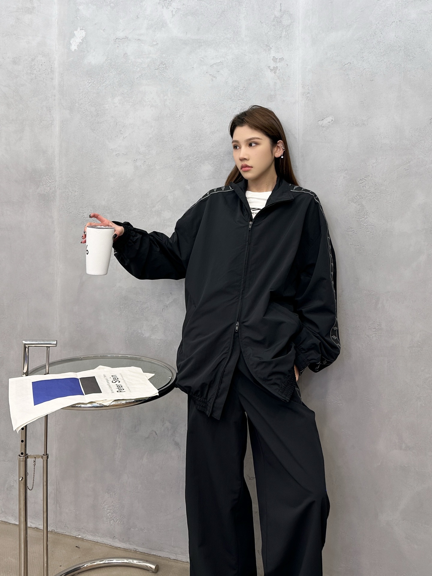 NO:708356,Paris | New casual jacket, classic double-layer structure style, handmade car brand yarn-dyed pattern ribbon, casual fashion, same style for men and women, sizes sml,, jackets & coats,19860909巴黎 ｜ 新款休闲外套,经典双层结构款式,手工车品牌色织图案织带,休闲时尚,男女同款,尺码sml,,jackets & coats,,Women's clothing