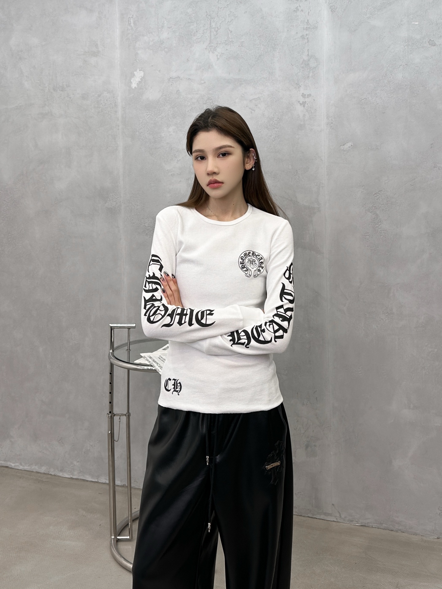 NO:708366,Chrome Hearts ｜ New long-sleeved bottoming, ready-made garments washed with 6 printing techniques, casual and fashionable, size sml,,chrome hearts,19860909克罗心 ｜ 新款长袖打底,成衣洗水加6处印花工艺,休闲时尚,尺码sml,,chrome hearts,,Women's clothing