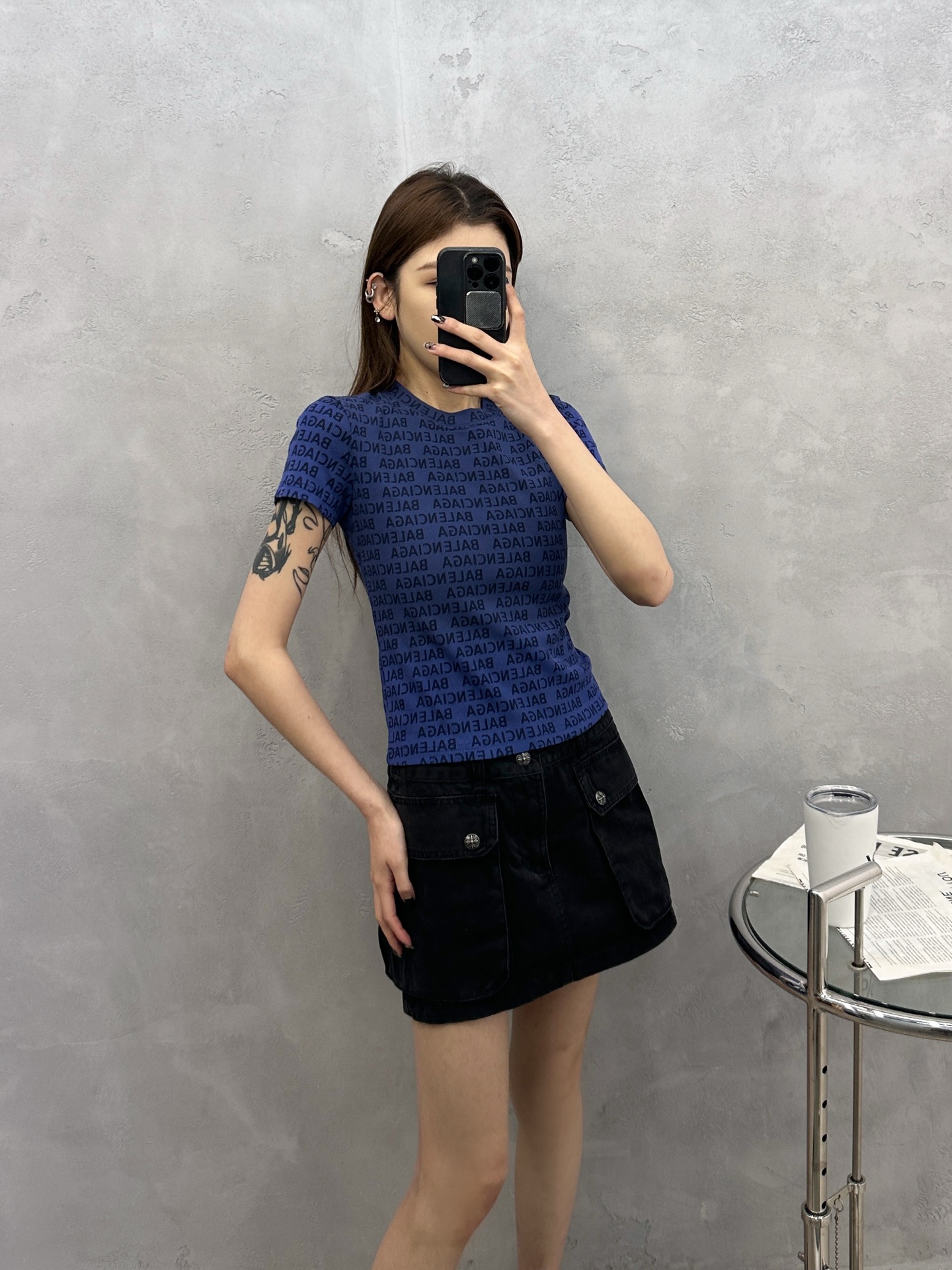 NO:708376,Paris ｜ New short-sleeved T-shirt, ready-to-wear washed and fried color spray process plus fabric printing, casual fashion, size sml,, T-shirt,19860909巴黎 ｜ 新款短袖t,成衣洗水炒色喷色工艺加面料坯布印花,休闲时尚,尺码sml,,T-shirt,,Women's clothing