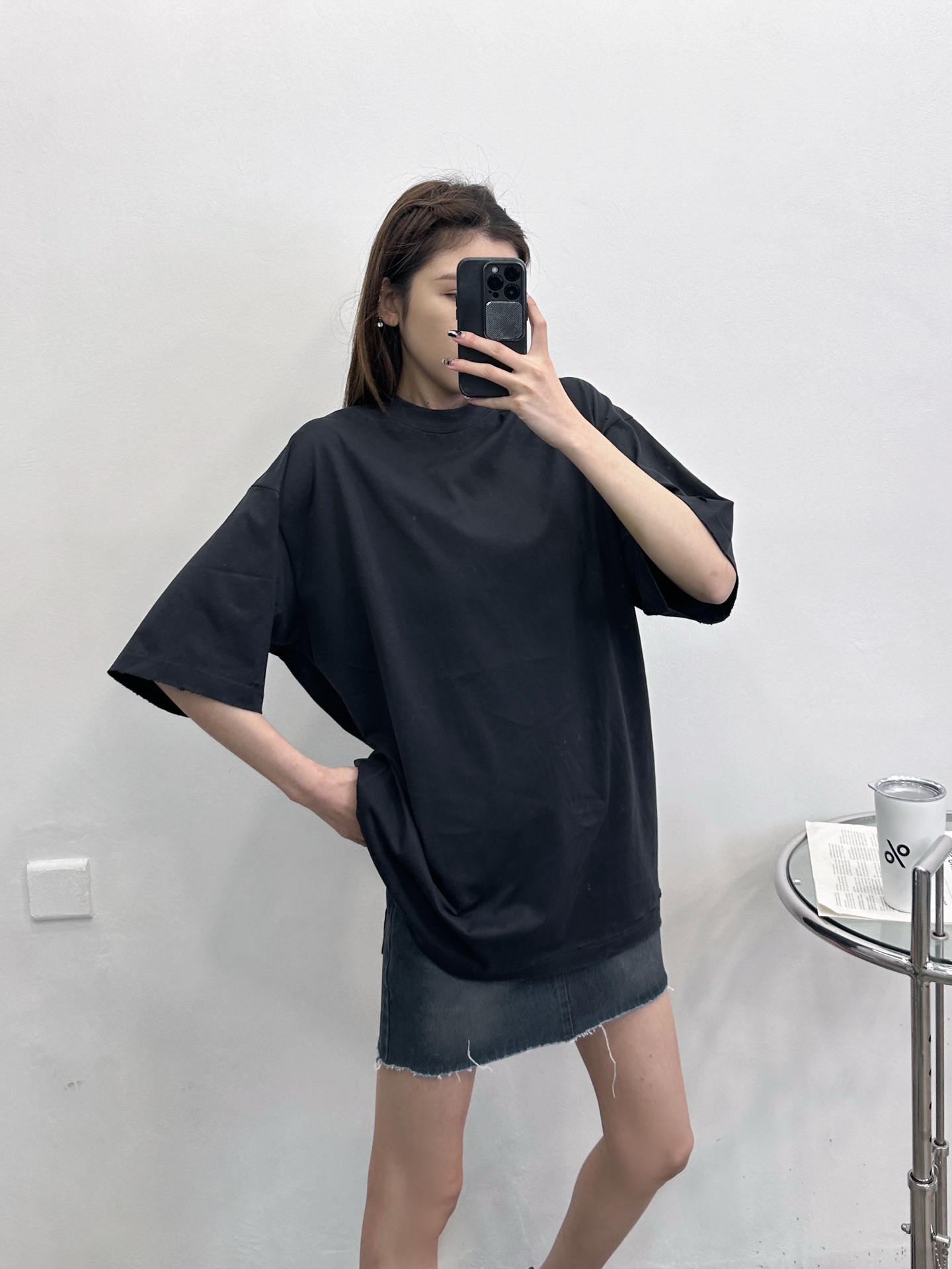 NO:717575,Paris ｜ New short-sleeved T-shirt, ready-to-wear washed and polished with ready-to-wear hair area printing technology, same style for men and women, size sml,, T-shirt,19860909巴黎 ｜ 新款短袖t,成衣洗水吊磨加成衣发面积印花工艺,男女同款,尺码sml,,T-shirt,,Women's clothing