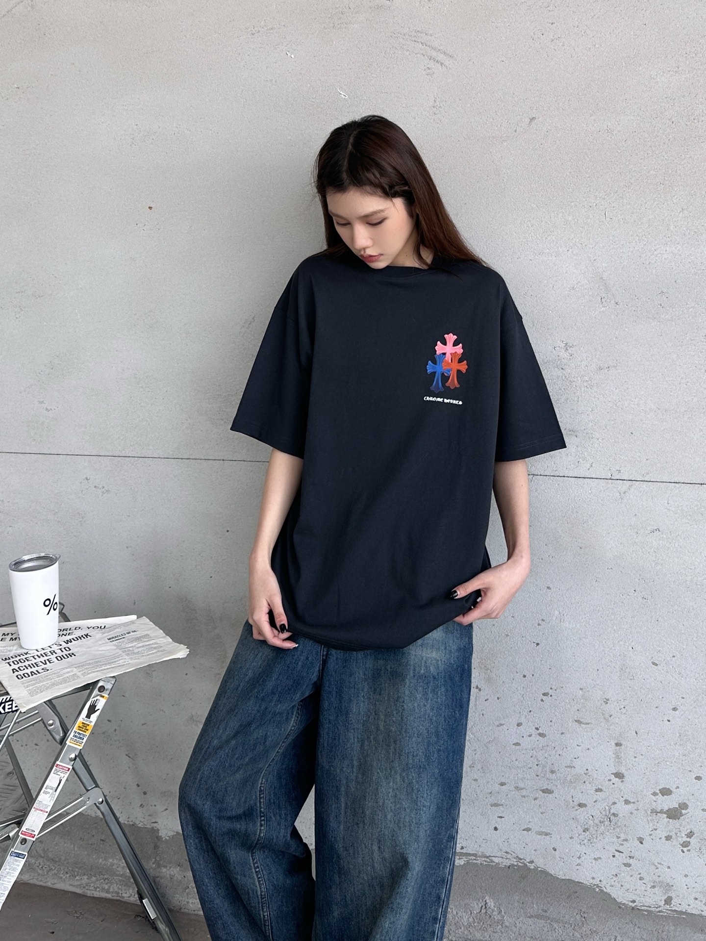 NO:729935,Chrome Hearts ｜ New short-sleeved T-shirt, ready-made garments washed with front and back color printing technology, casual and fashionable, same style for men and women, size sml,,chrome hearts,T-shirt,19860909克罗心 ｜ 新款短袖t,成衣洗水加前后彩色印花工艺,休闲时尚,男女同款,尺码sml,,chrome hearts,T-shirt,,Women's clothing