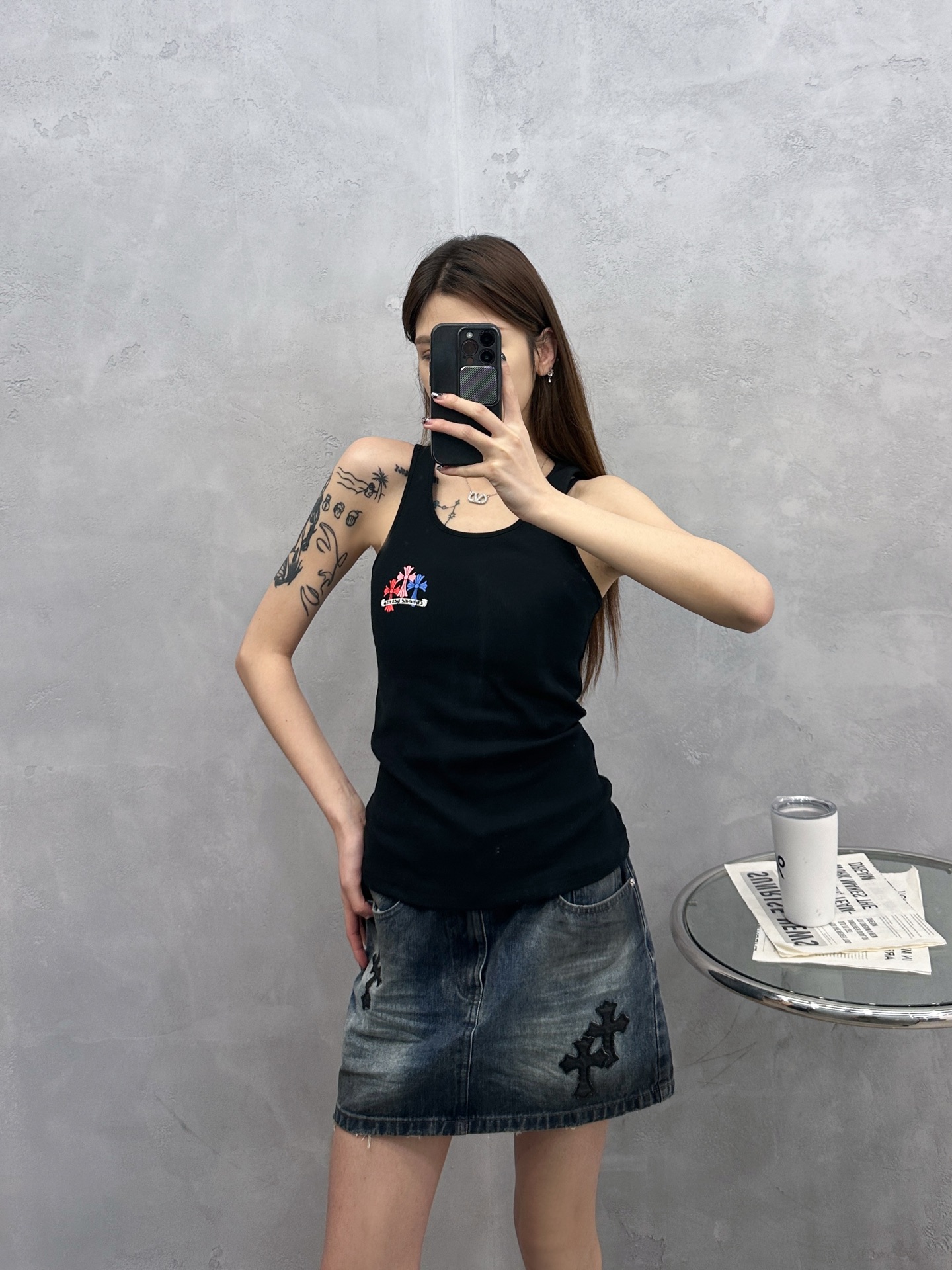 NO:733055,Chrome Hearts ｜ New casual vest, multi-color printing technology on the front and back, casual and fashionable, size sml,,chrome hearts,19860909克罗心 ｜ 新款休闲背心,前后多色印花工艺,休闲时尚,尺码sml,,chrome hearts,,Women's clothing