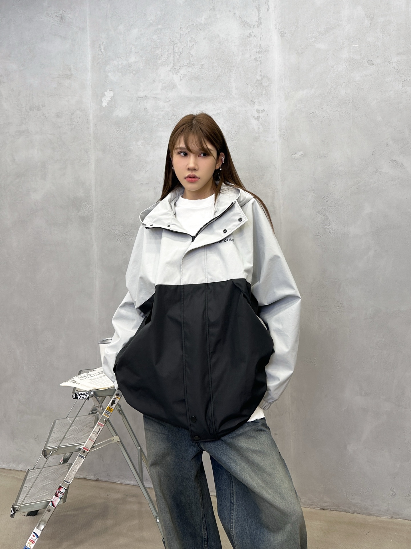 NO:747942,Acne | New style windbreaker jacket, ready-to-wear washing and color fixing process, classic thick printing label, imported hidden grid laminated windproof fabric, upper and lower color matching style, same style for men and women, size sml,,acne studios,jackets & coats,19860909Acne ｜ 新款风衣外套,成衣洗水固色工艺,经典厚版印花标,进口暗格覆膜防风面料,上下拼色款式,男女同款,尺码sml,,acne studios,jackets & coats,,Women's clothing