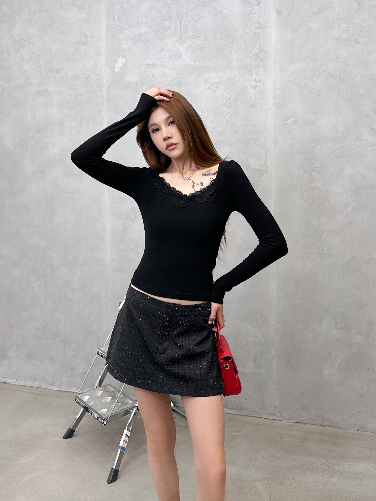 NO:747980,Acne | New long-sleeved base layer, imported wool blended fabric, classic lace splicing and hot rhinestone technology, casual fashion, size sml,,acne studios,19860909Acne ｜ 新款长袖打底,进口羊毛混纺面料,经典蕾丝拼接加烫钻工艺,休闲时尚,尺码sml,,acne studios,,Women's clothing