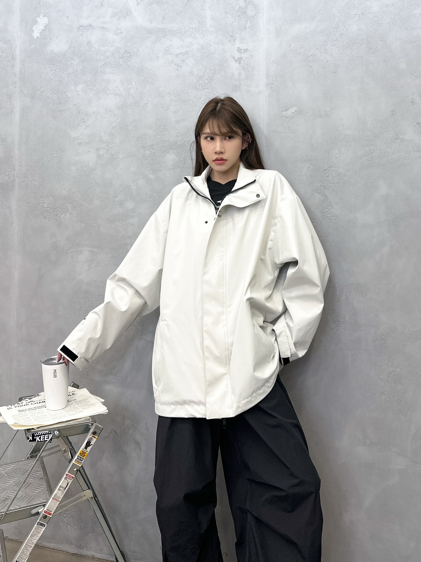 NO:751485,Paris | New style casual windbreaker, classic multiple embroidered logos, special coated hidden grid three-proof fabric, casual and fashionable, same style for men and women, size sml,,19860909巴黎 ｜ 新款休闲风衣,经典多处刺绣标,特殊覆膜暗格三防面料,休闲时尚,男女同款,尺码sml,,,Women's clothing