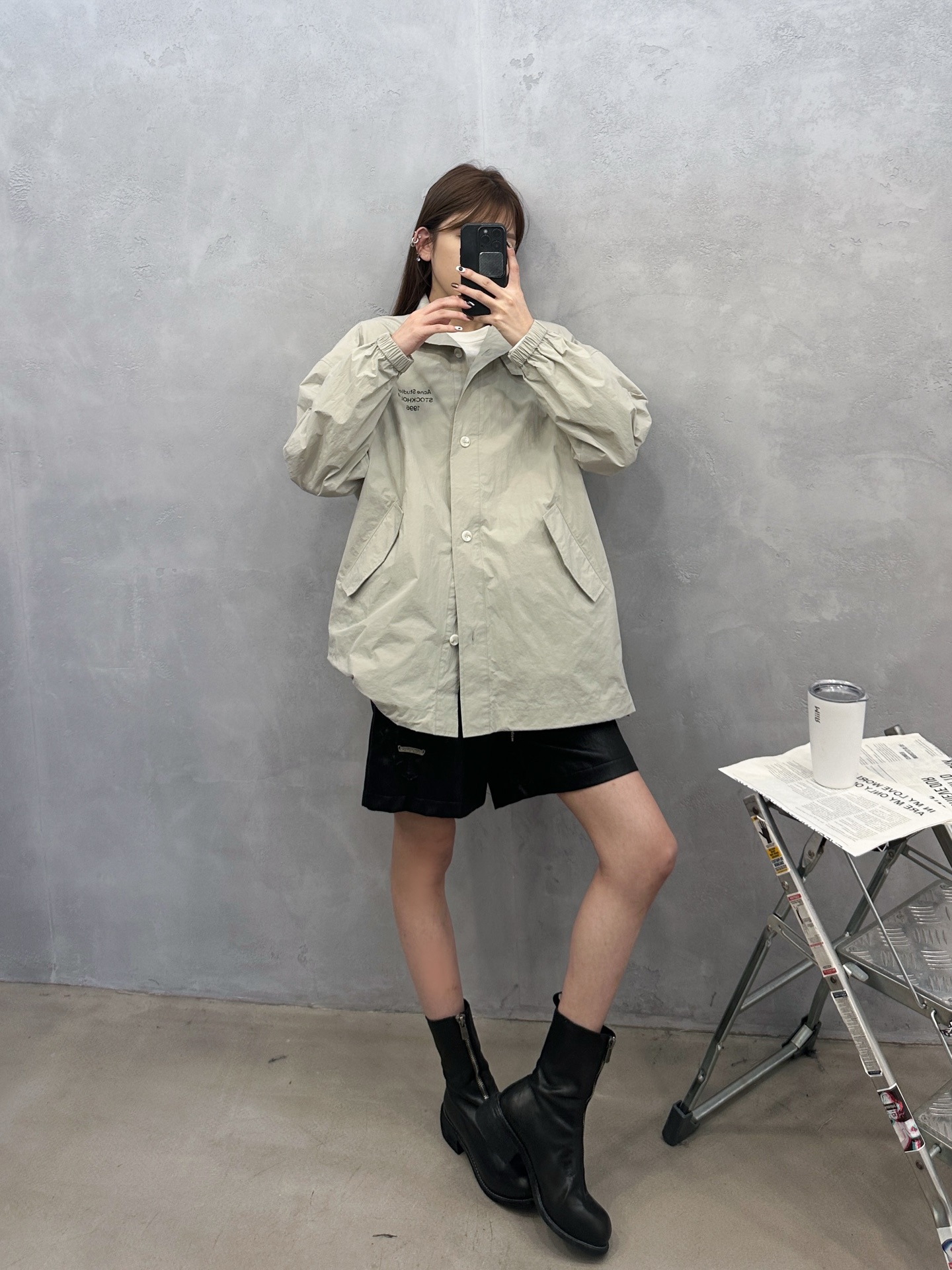 NO:751491,Acne | New casual thin windbreaker, classic printed logo, ready-to-wear washing and softening process, casual fashion, same style for men and women, size sml,,acne studios,19860909Acne ｜ 新款休闲薄风衣,经典印花标,成衣洗水加软工艺,休闲时尚,男女同款,尺码sml,,acne studios,,Women's clothing