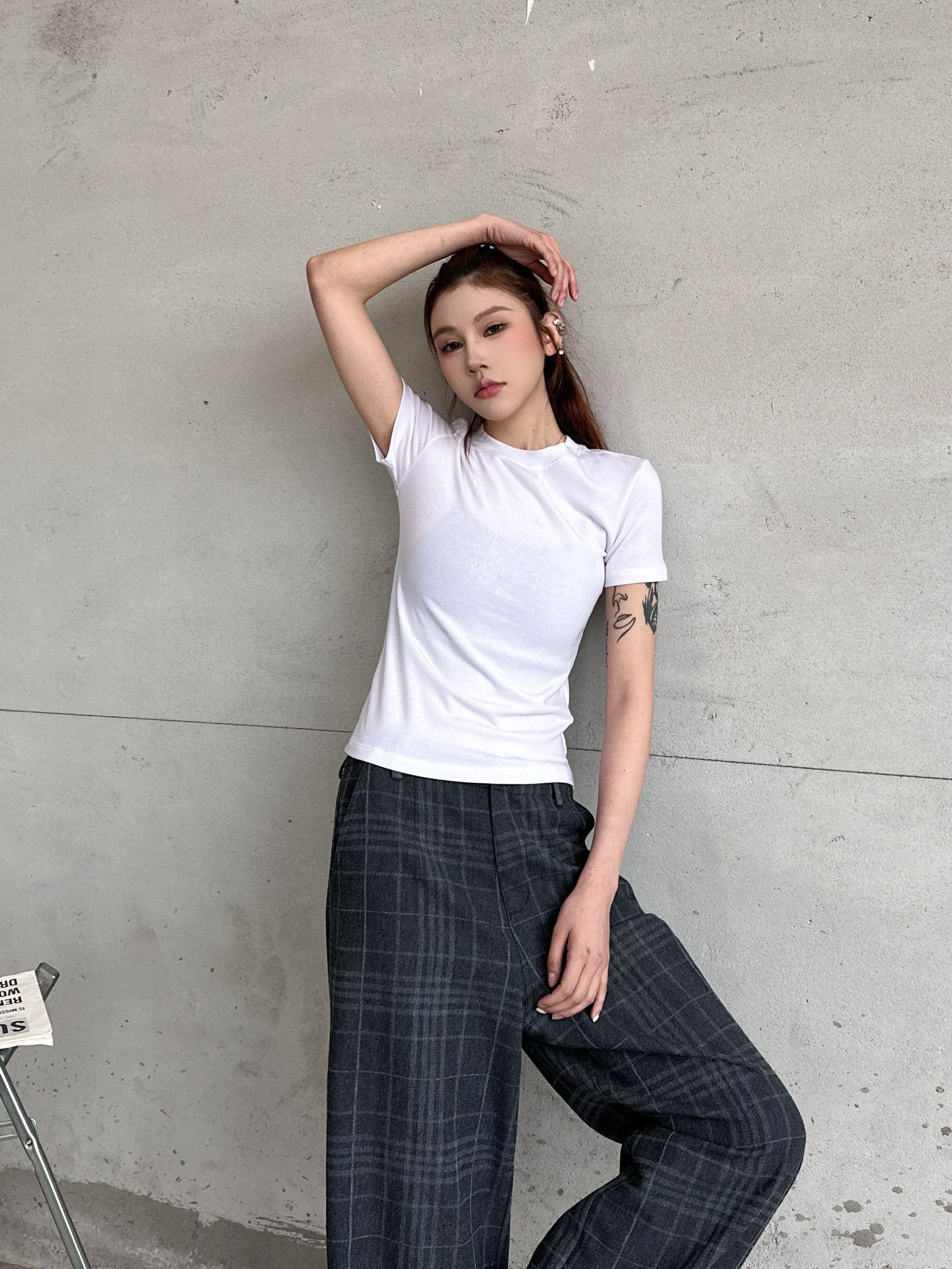 NO:752475,Acne | New short-sleeved t-shirt, classic hot diamond label, imported Tencel wool fabric, casual fashion, size sml,,acne studios,T-shirt,19860909Acne ｜ 新款短袖t,经典烫钻标,进口天丝羊毛面料,休闲时尚,尺码sml,,acne studios,T-shirt,,Women's clothing