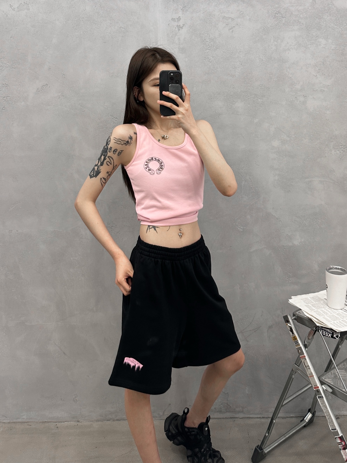 NO:761181,Paris | New style shorts, ready-to-wear washed printed embroidery technology, casual fashion, sizes sml,, shorts,19860909巴黎 ｜ 新款短裤,成衣洗水印花刺绣工艺,休闲时尚,尺码sml,,shorts,,Women's clothing