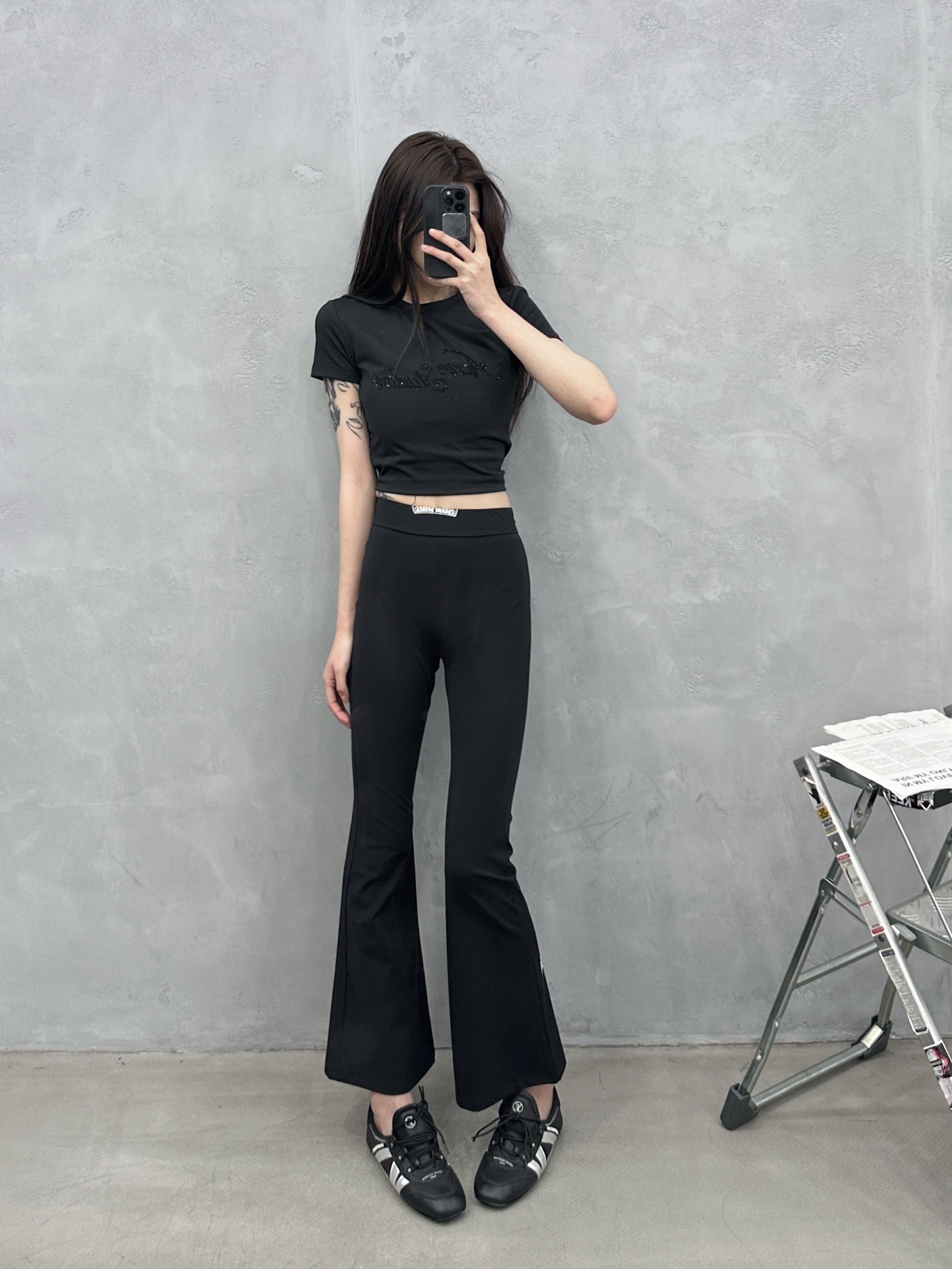 NO:761192,Chrome Hearts | New sports casual pants, classic printed logo, Lycra blended yoga pants fabric, micro-flare design, casual and fashionable, size sml,,chrome hearts,19860909克罗心 ｜ 新款运动休闲裤,经典印花标,莱卡混纺瑜伽裤面料,微喇款式设计,休闲时尚,尺码sml,,chrome hearts,,Women's clothing