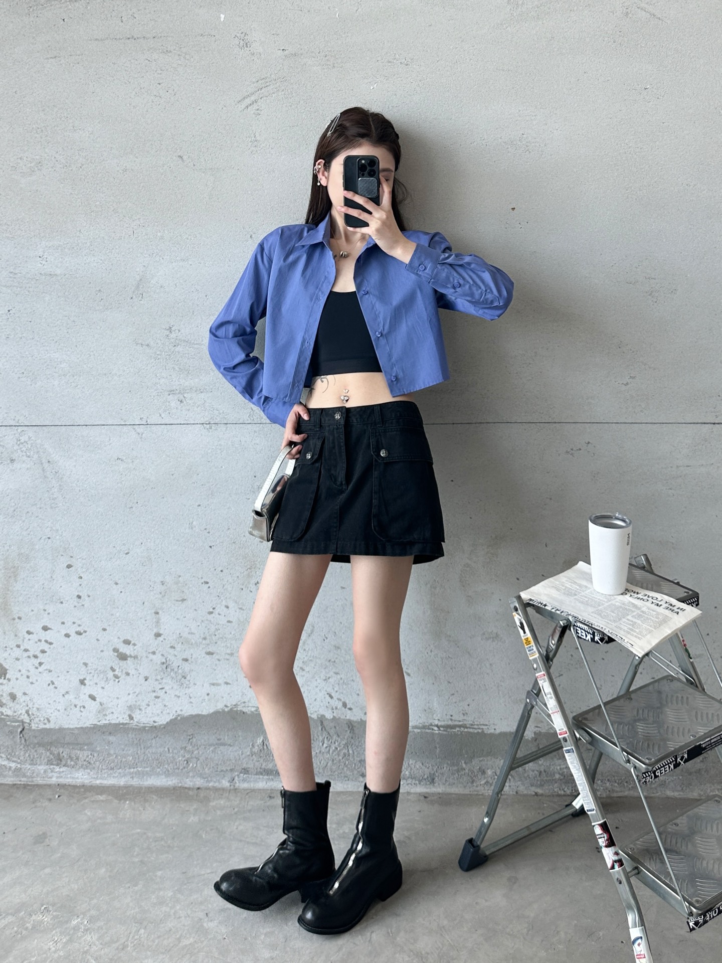 NO:792348,Paris | New casual shirts, classic brand embroidery logo, fashionable short version, casual fashion, size sml,,19860909巴黎 ｜ 新款休闲衬衣,经典品牌刺绣标,时尚短款版型,休闲时尚,尺码sml,,,Women's clothing