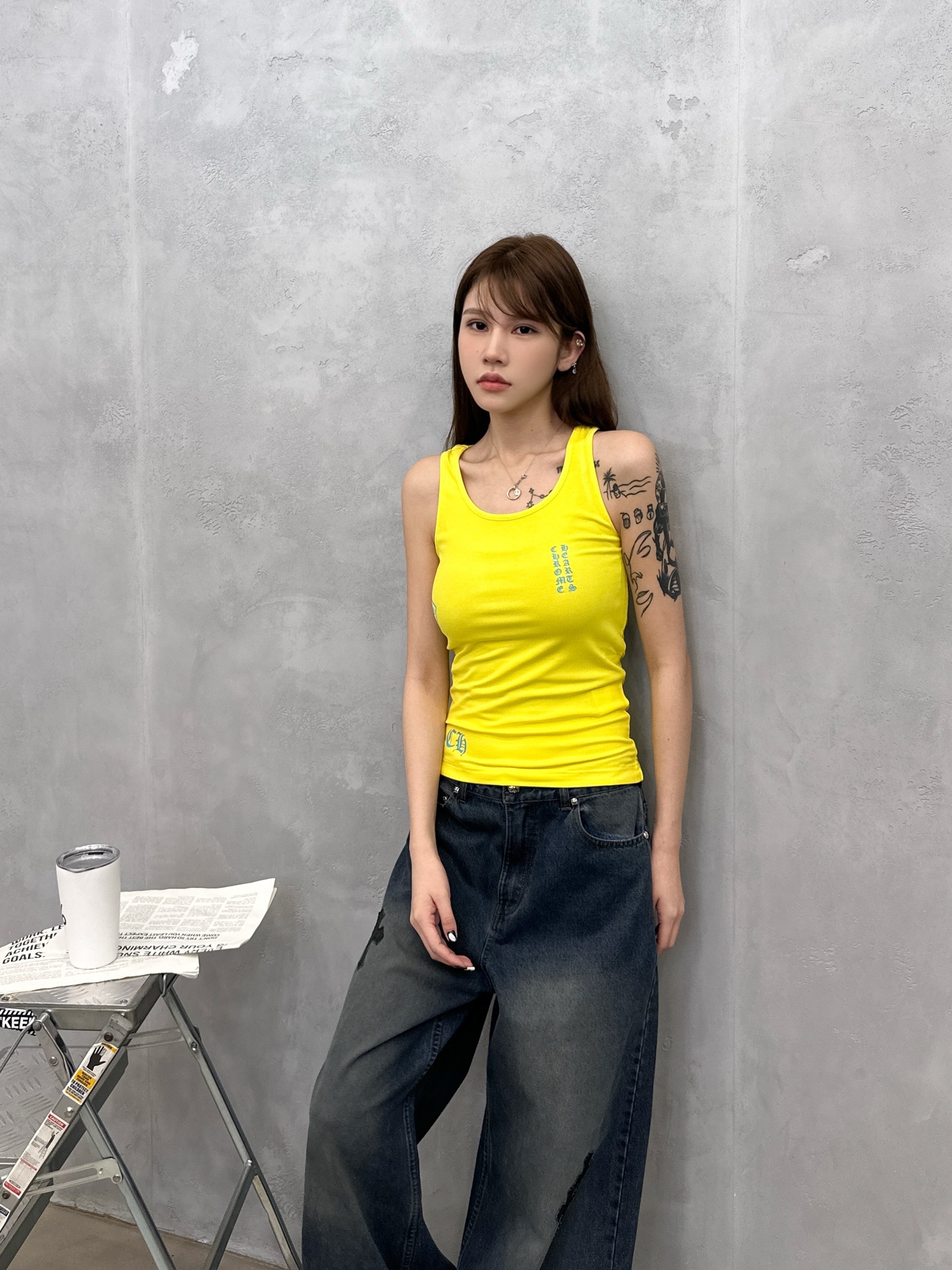 NO:794352,Chrome Hearts | New vest, garment washing process and multiple printing, casual and fashionable, size sml,,chrome hearts,19860909克罗心 ｜ 新款背心,成衣洗水工艺加多处印花,休闲时尚,尺码sml,,chrome hearts,,Women's clothing