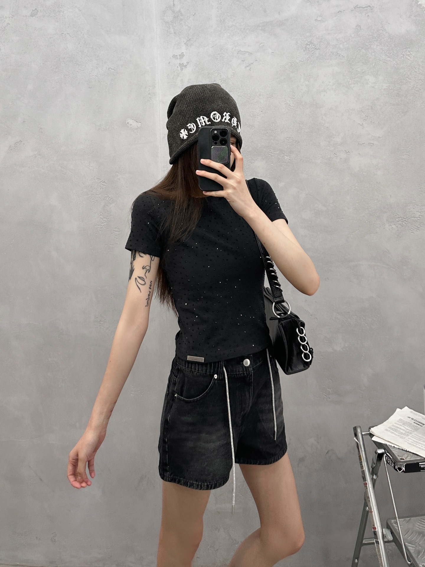 NO:795818,King ｜ New short-sleeved t-shirt, ready-to-wear washed and fried color, casual fashion, size sml,, alexander wang, T-shirt,19860909大王 ｜ 新款短袖t,成衣洗水炒色烫钻工艺,休闲时尚,尺码sml,,alexander wang,T-shirt,,Women's clothing