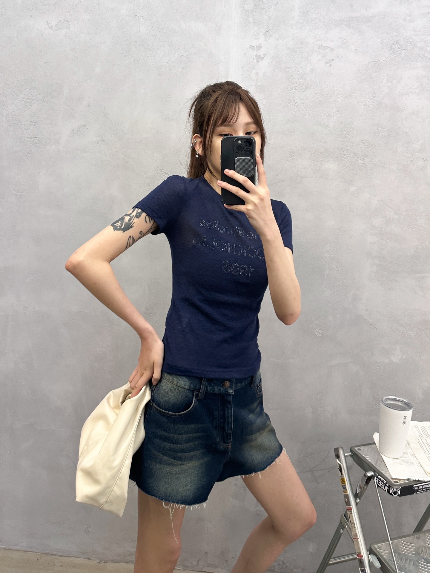 NO:801315,Acne | New short-sleeved t-shirt, wool fabric, classic hot diamond logo on the front and back, fashionable and high-end, size sml,,acne studios,T-shirt,19860909Acne ｜ 新款短袖t,羊毛面料,前后经典烫钻标,时尚高级,尺码sml,,acne studios,T-shirt,,Women's clothing