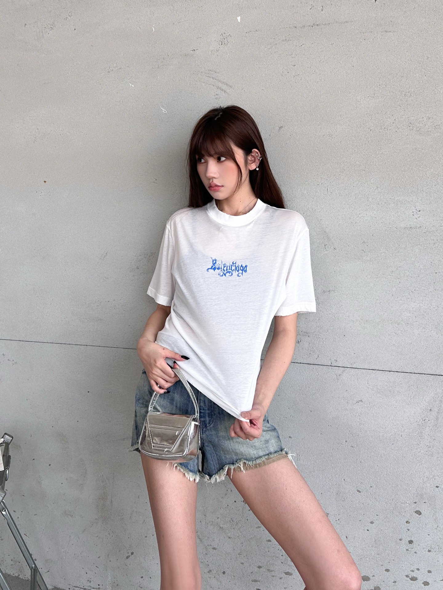 NO:807932,Paris | New short-sleeved t-shirt, ready-to-wear, washed and honed with front and back printing, casual fashion, size sml,, T-shirt,19860909巴黎 ｜ 新款短袖t,成衣洗水吊磨加前后印花工艺,休闲时尚,尺码sml,,T-shirt,,Women's clothing