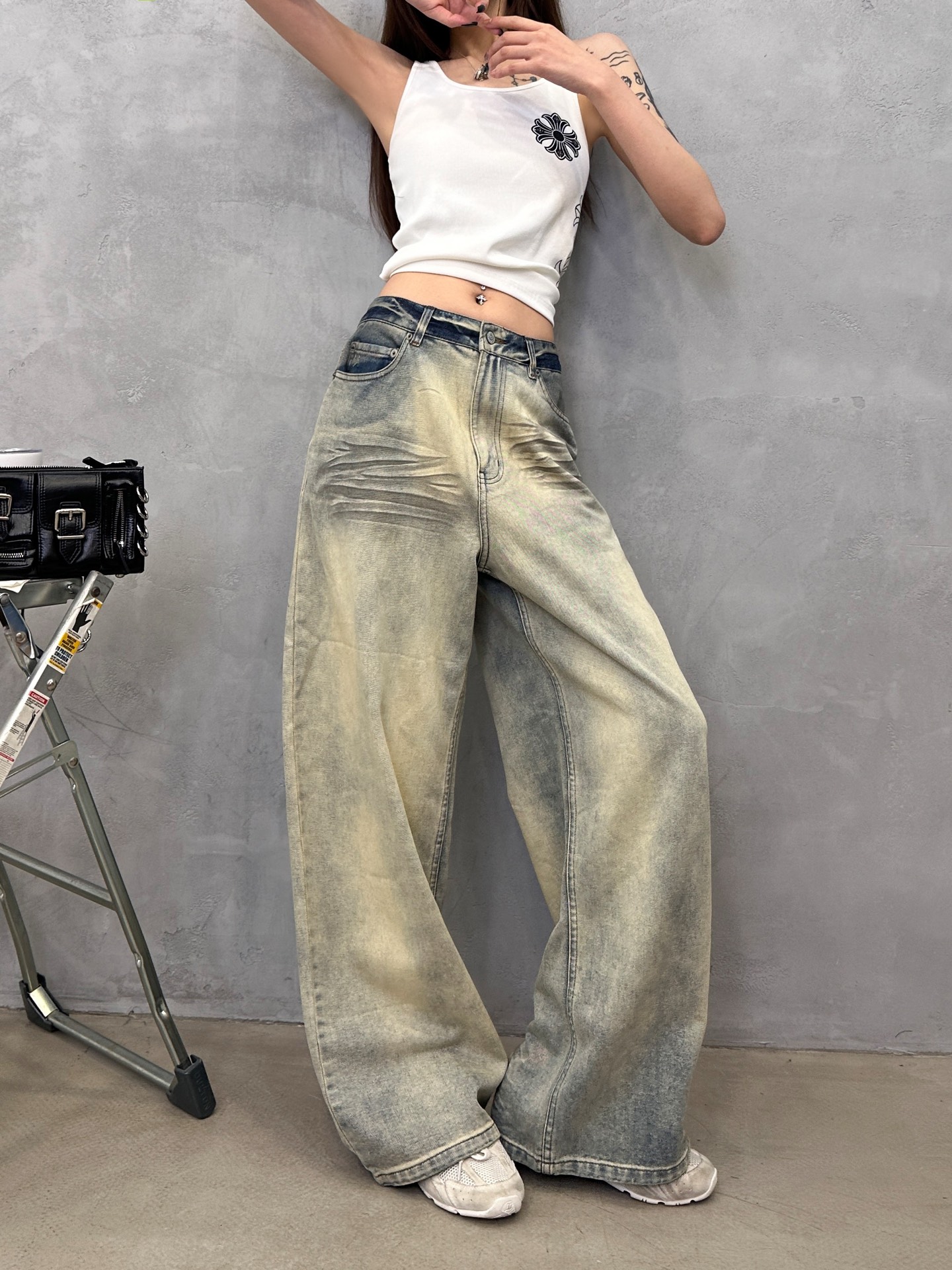 NO:823125,Acne | New jeans, ready-to-wear washed and color-sprayed distressed craftsmanship, casual fashion, size sml,,acne studios,jeans,19860909Acne ｜ 新款牛仔裤,成衣洗水喷色做旧工艺,休闲时尚,尺码sml,,acne studios,jeans,,Women's clothing