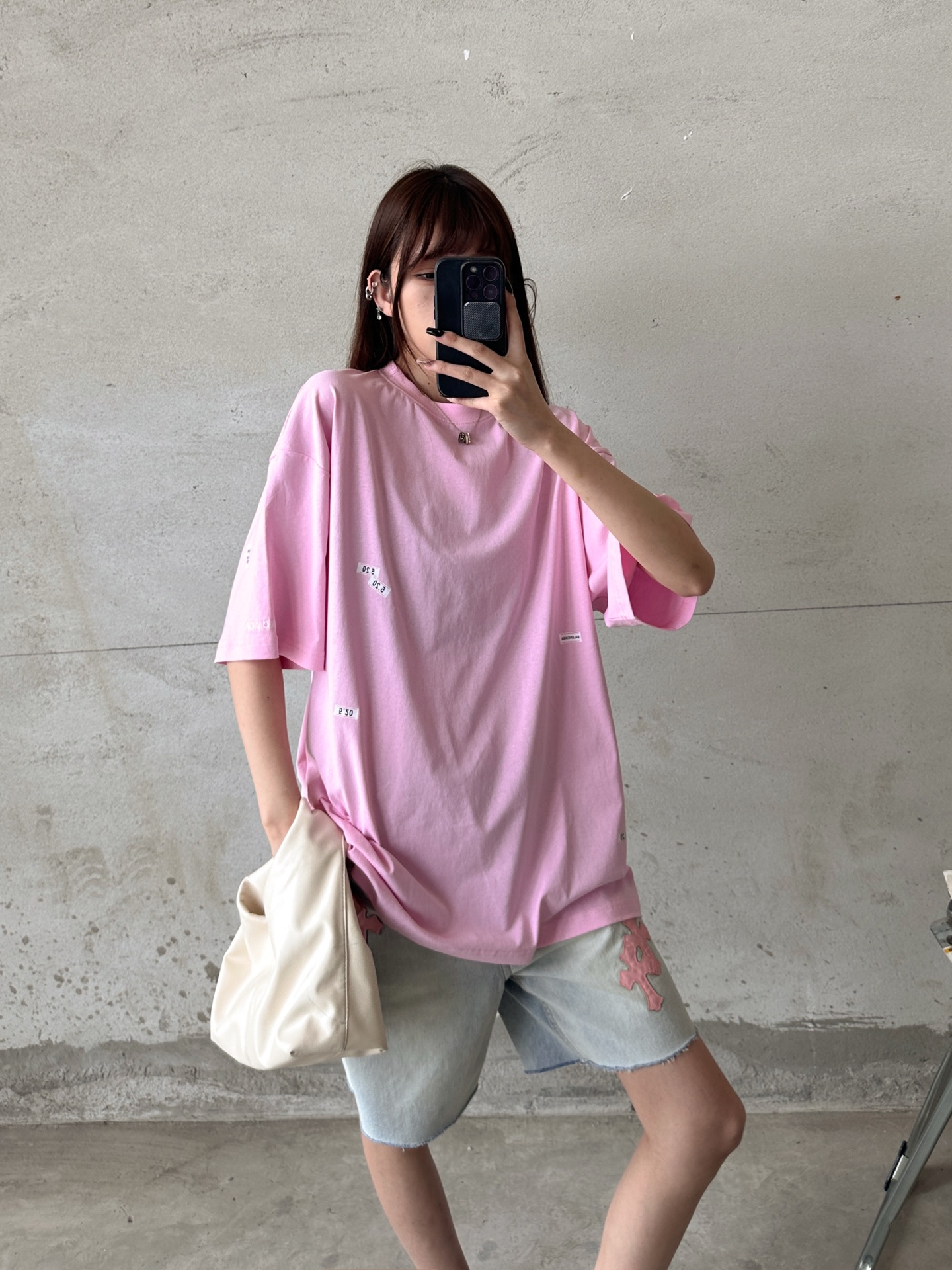 NO:828188,Paris | New 520 series short-sleeved t-shirt, ready-to-wear washed and full-body sticker printing process, same style for men and women, size sml,, T-shirt,19860909巴黎 ｜ 新款520系列短袖t,成衣洗水加全身贴纸印花工艺,男女同款,尺码sml,,T-shirt,,Women's clothing