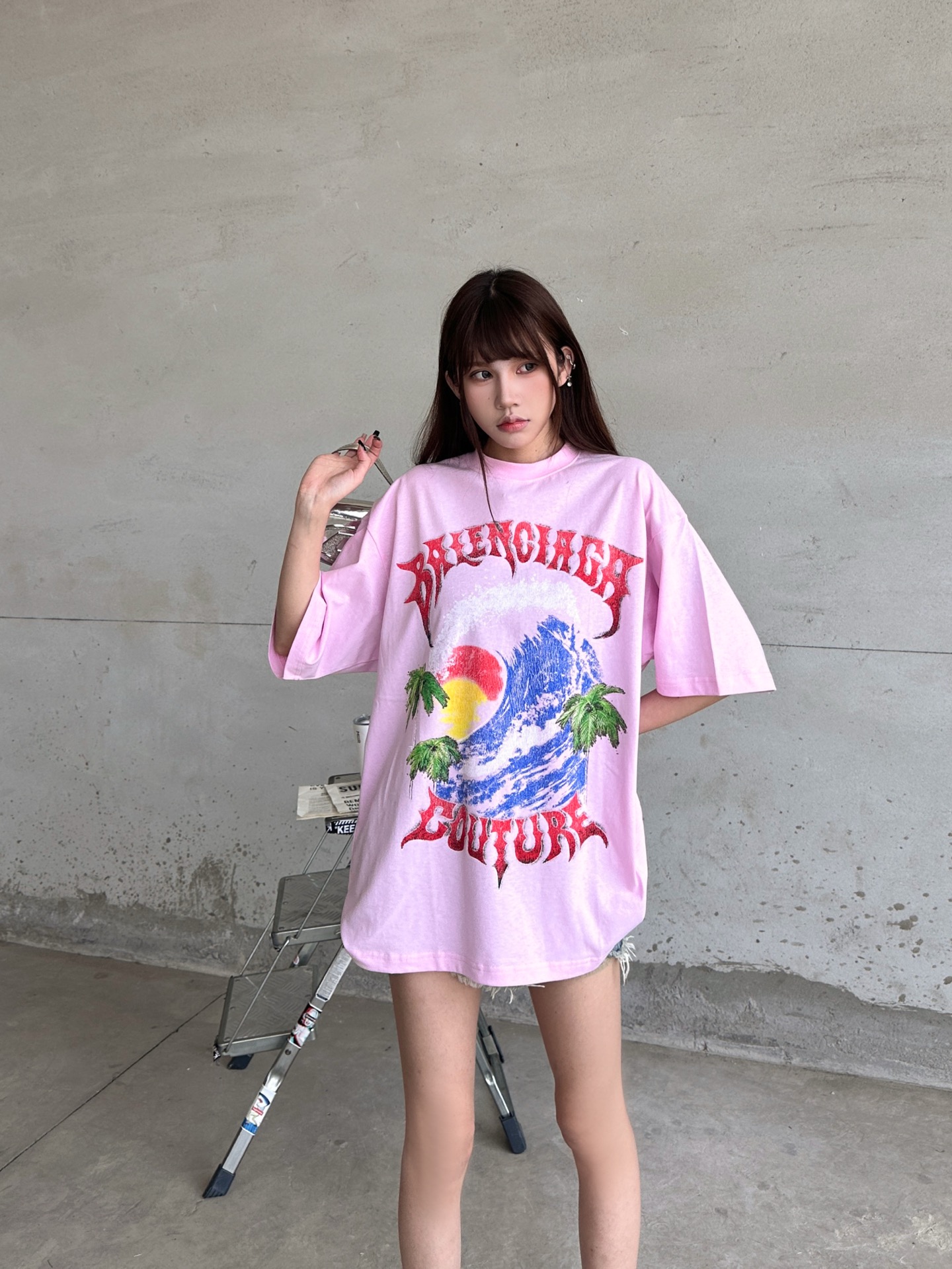 NO:828197,Paris | New short-sleeved t-shirt, ready-to-wear washed and colored powder printing process, casual fashion, same style for men and women, size sml,, T-shirt,19860909巴黎 ｜ 新款短袖t,成衣洗水加彩色粉浆印花工艺,休闲时尚,男女同款,尺码sml,,T-shirt,,Women's clothing