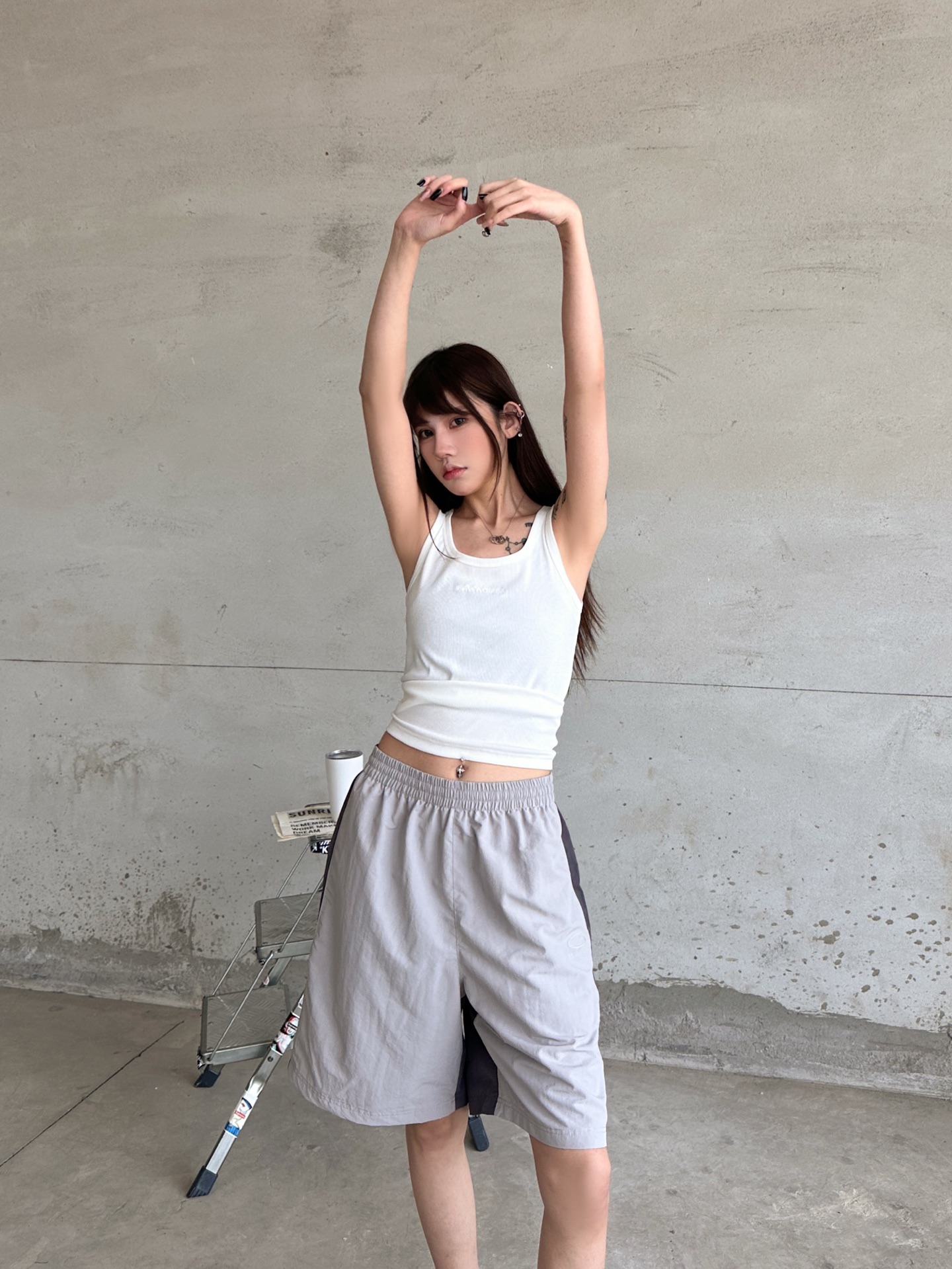 NO:830637,Paris | New casual shorts, ready-to-wear wash with classic embroidery logo, double-layer structure workmanship, front and back contrast color splicing style, same style for men and women, sizes sml,,shorts,19860909巴黎 ｜ 新款休闲短裤,成衣洗水加经典刺绣标,双层结构做工,前后撞色拼接款式,男女同款,尺码sml,,shorts,,Women's clothing