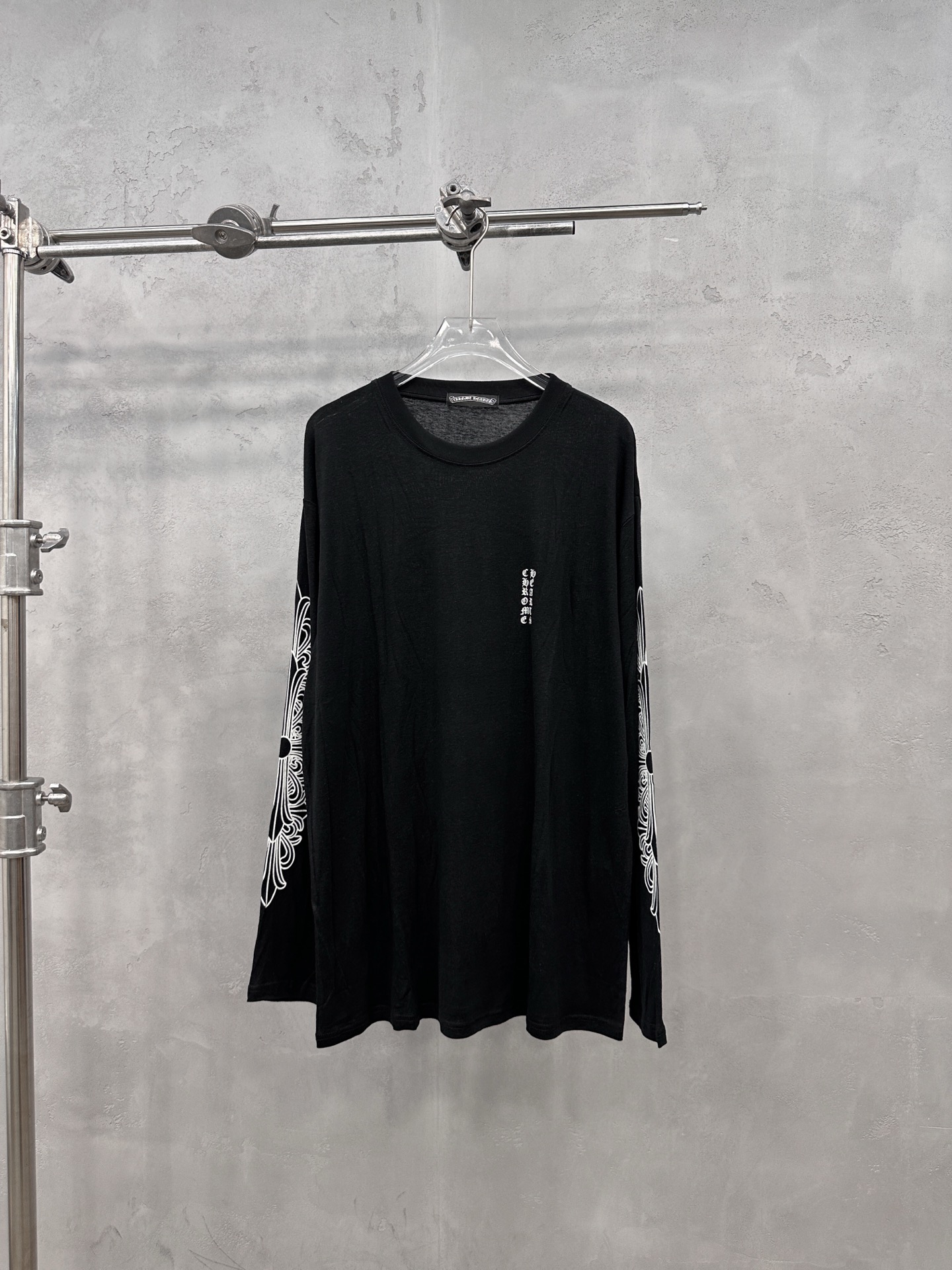NO:845642,Chrome Hearts ｜ New long-sleeved bottoming, printed in 4 places on the whole body, Tencel linen fabric imported from Japan, fashionable and casual, size sml,,chrome hearts,19860909克罗心 ｜ 新款长袖打底,全身4处印花,日本进口天丝亚麻面料,时尚休闲,尺码sml,,chrome hearts,,Women's clothing